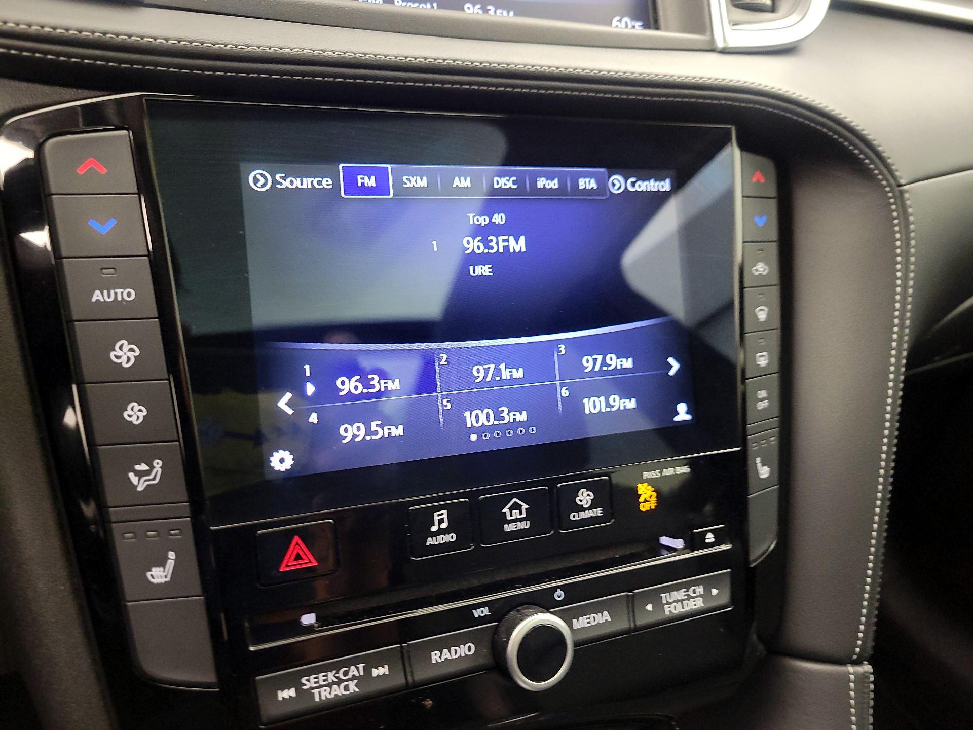 Thumbnail: 2019 INFINITI QX50 - 16