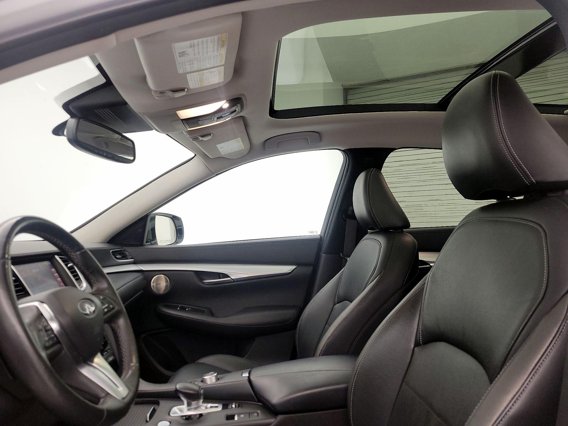 Thumbnail: 2019 INFINITI QX50 - 19