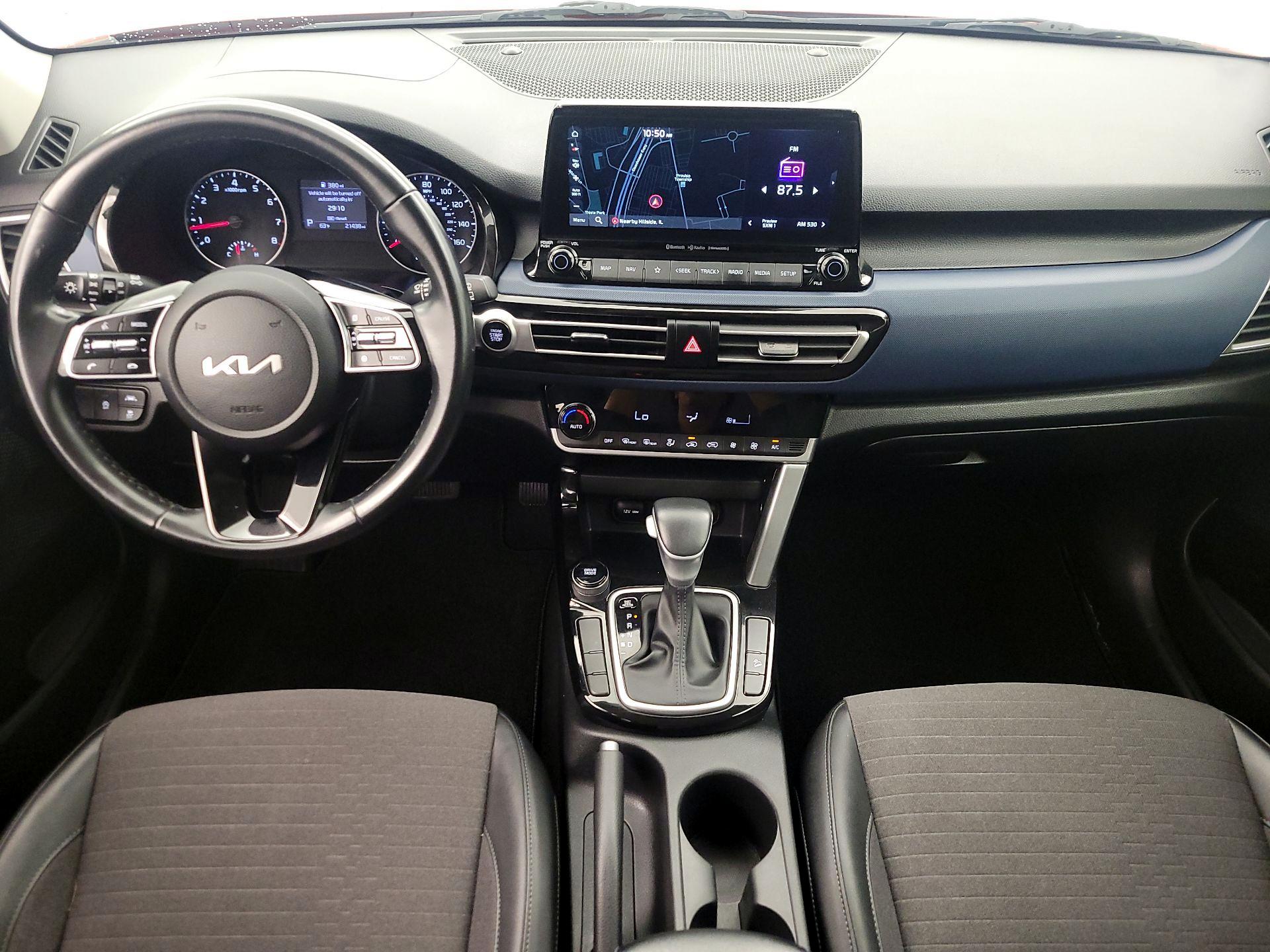 Thumbnail: 2023 Kia Seltos - 9