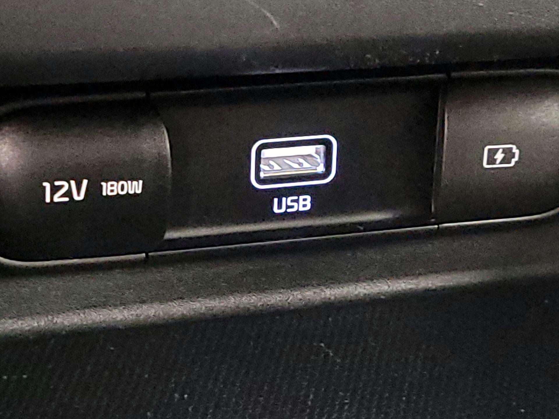 Thumbnail: 2023 Kia Seltos - 19