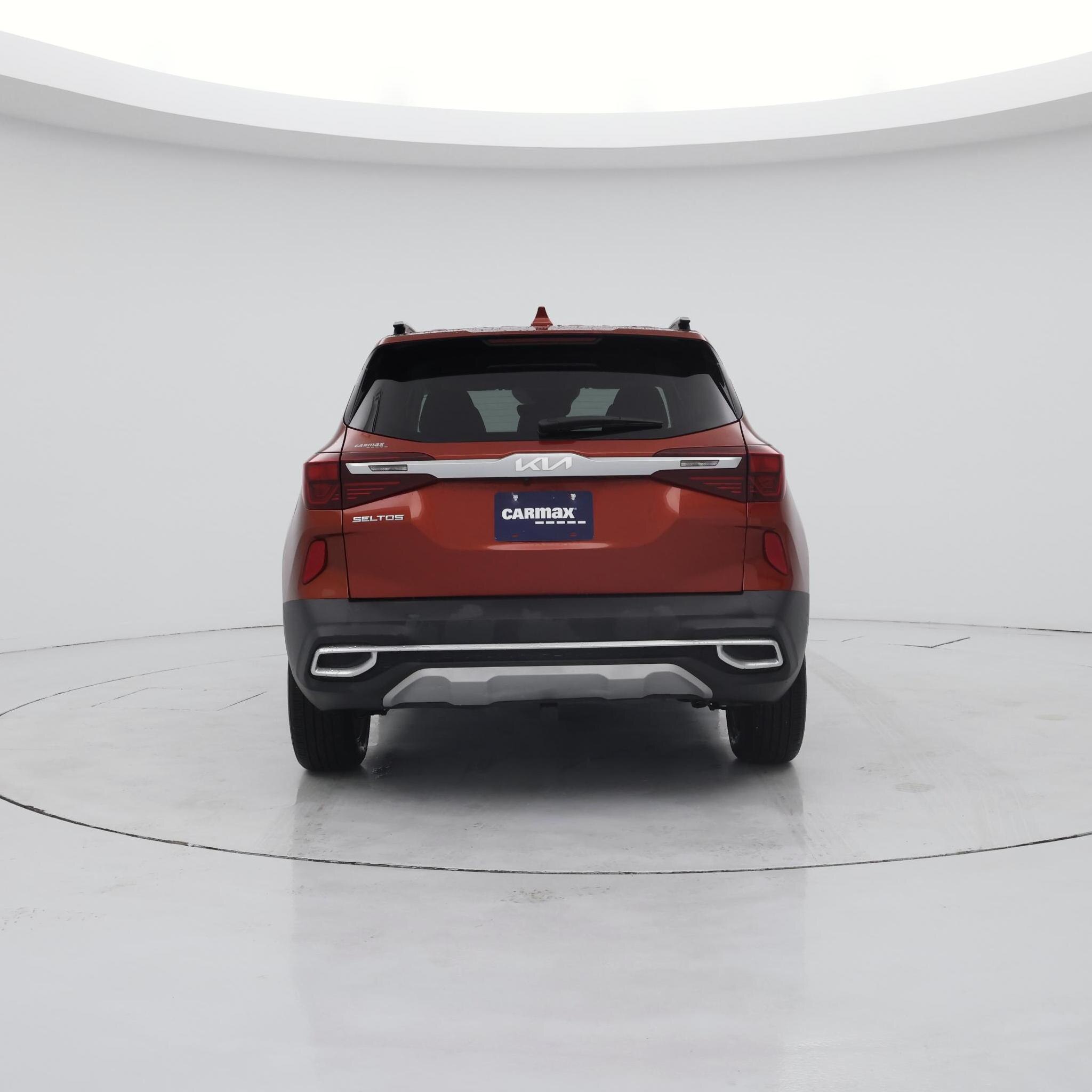 Thumbnail: 2023 Kia Seltos - 6