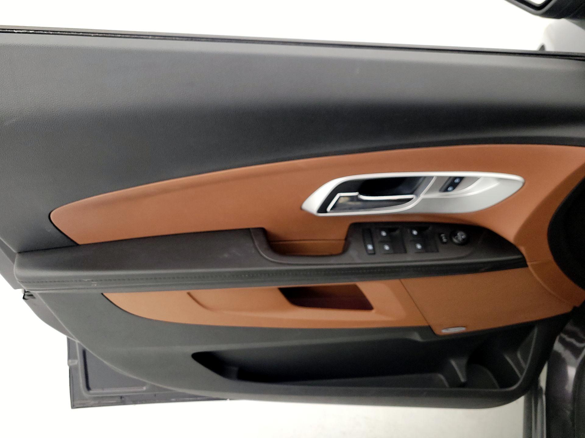 Thumbnail: 2016 Chevrolet Equinox - 12