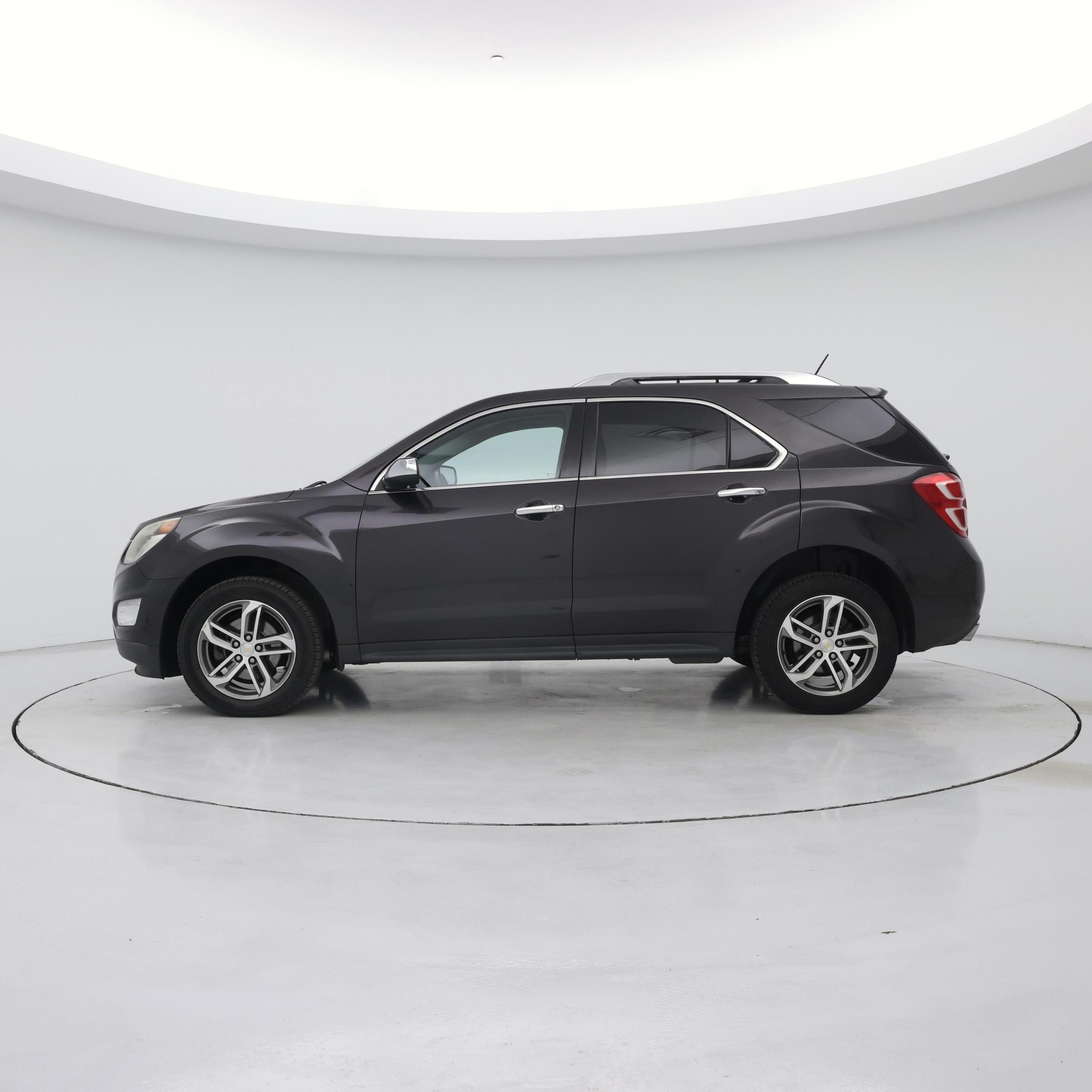 Thumbnail: 2016 Chevrolet Equinox - 3