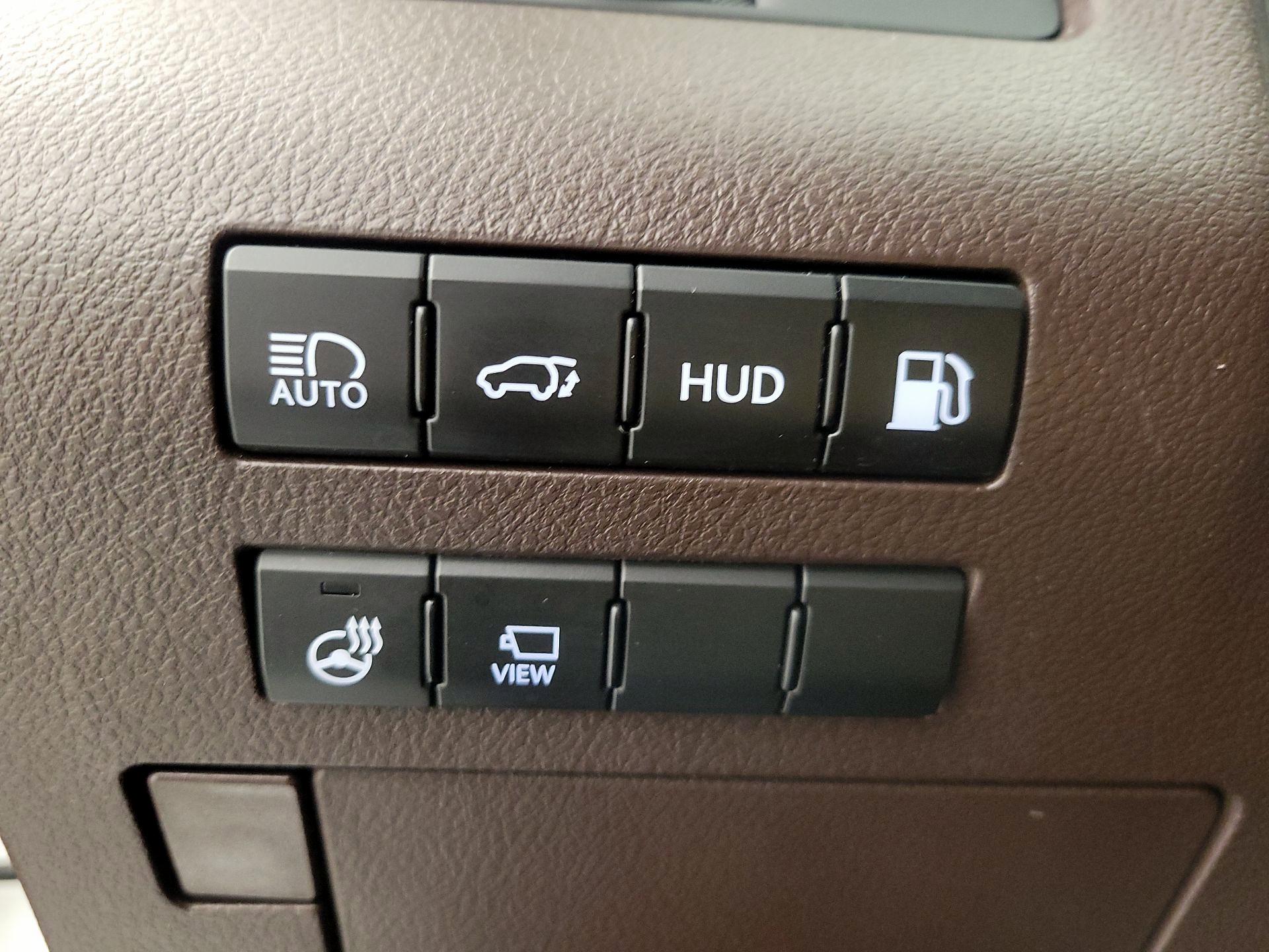 Thumbnail: 2018 Lexus RX - 13