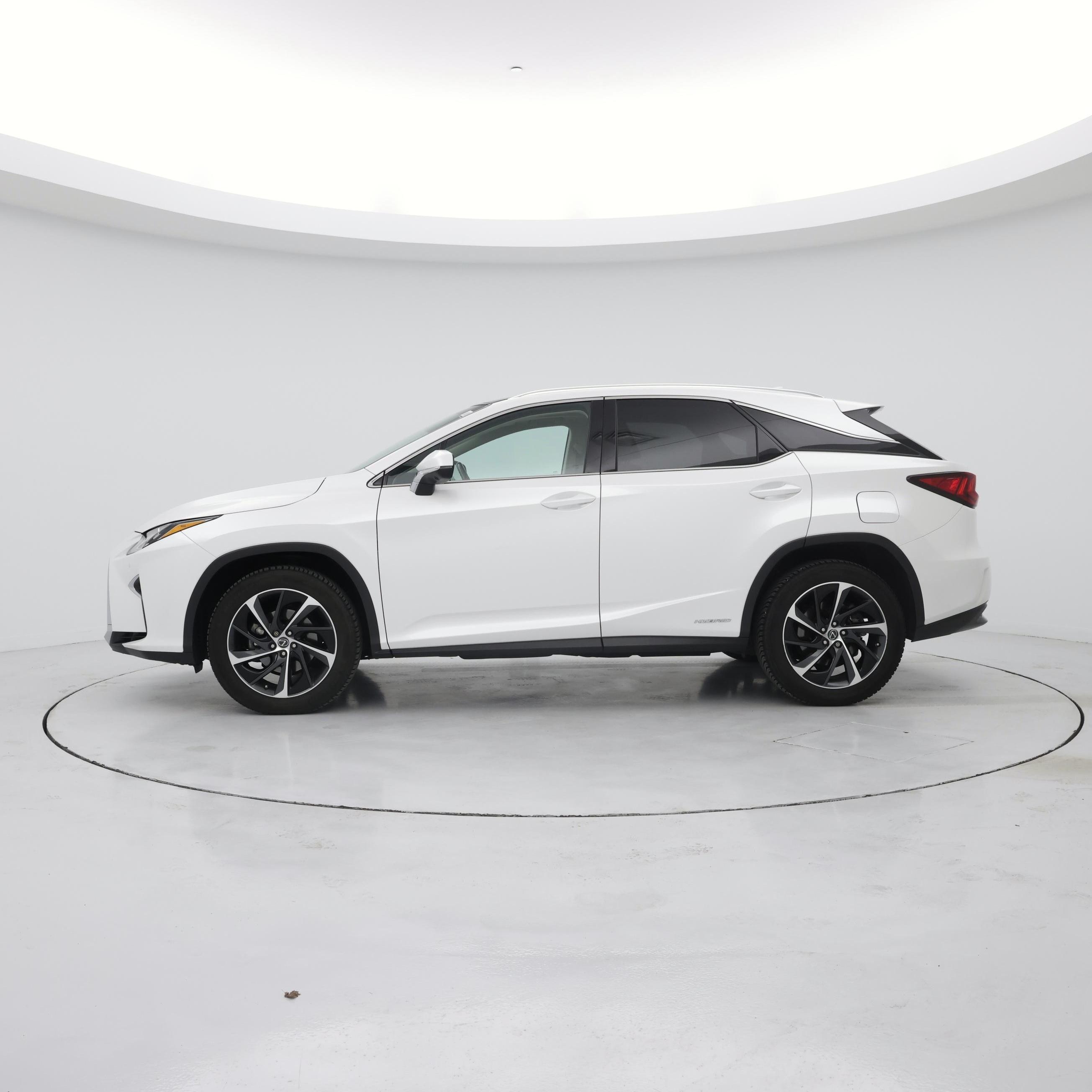 Thumbnail: 2018 Lexus RX - 3