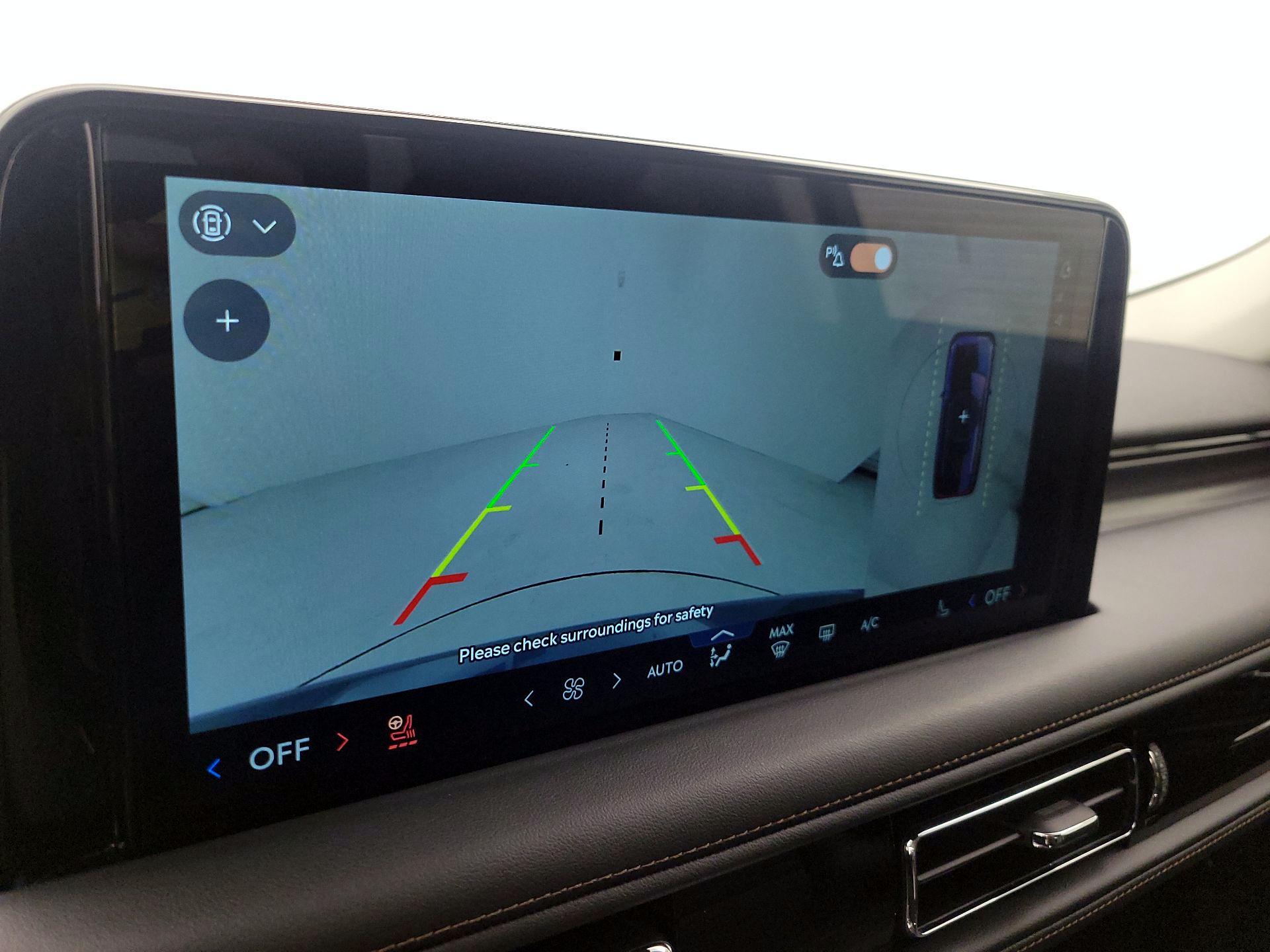 Thumbnail: 2025 Lincoln Aviator - 15