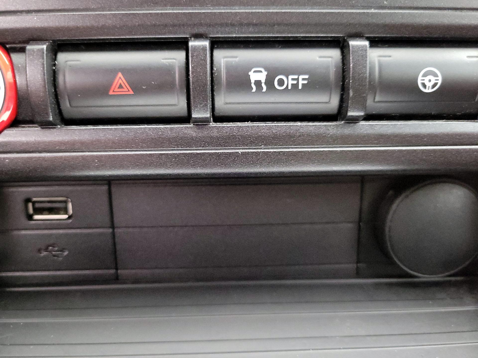 Thumbnail: 2015 Ford Mustang - 18