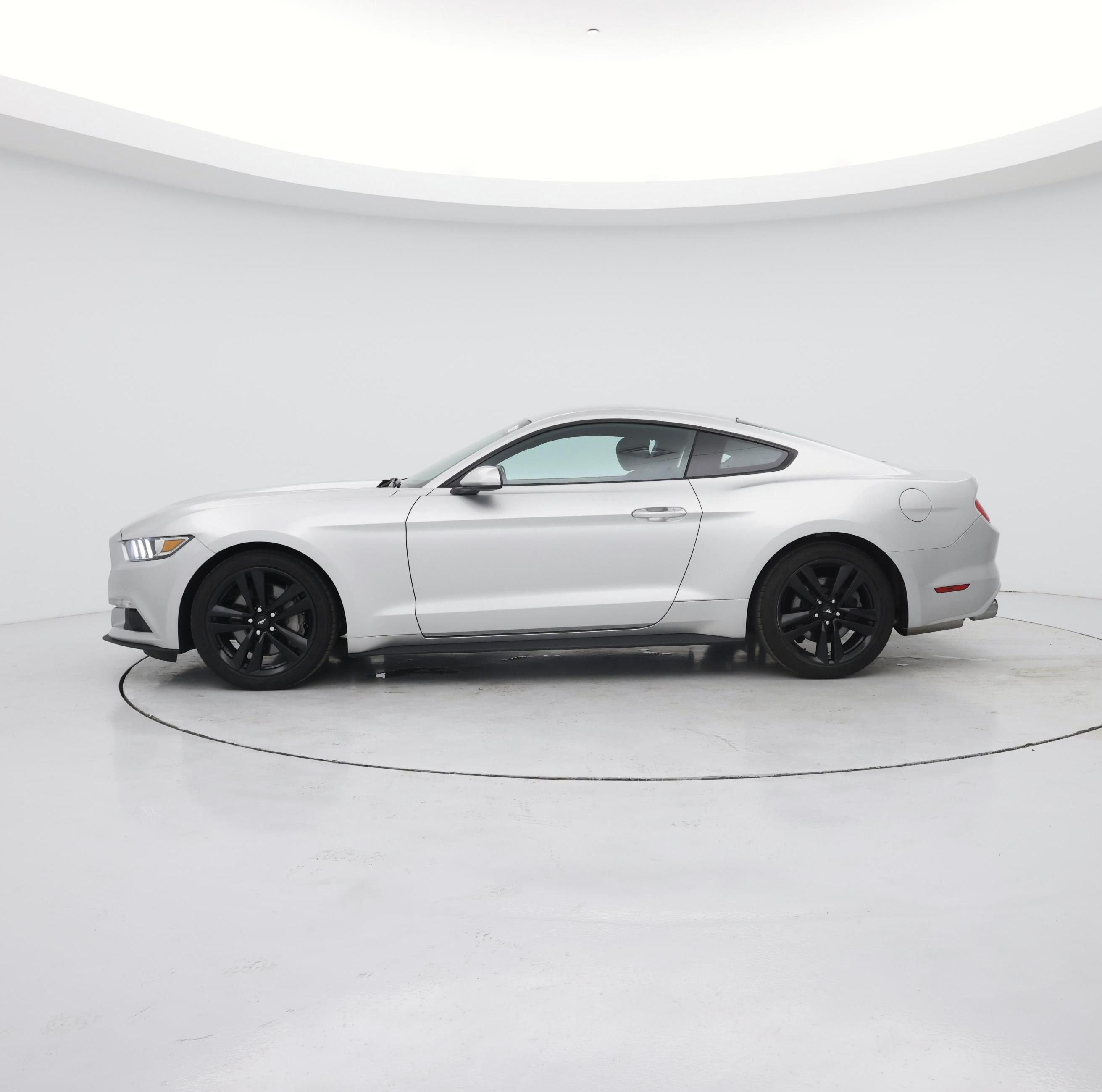 Thumbnail: 2015 Ford Mustang - 3