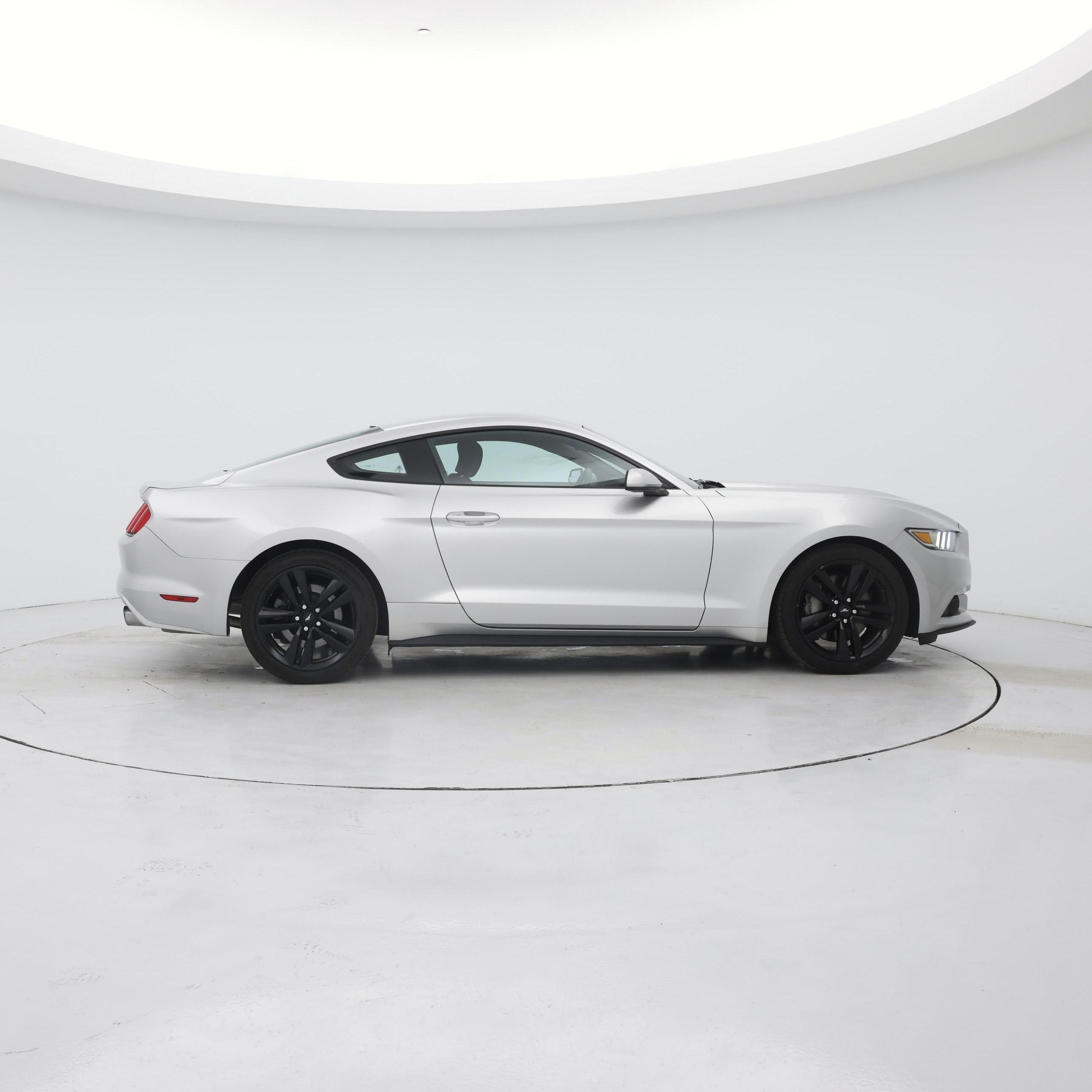 Thumbnail: 2015 Ford Mustang - 7