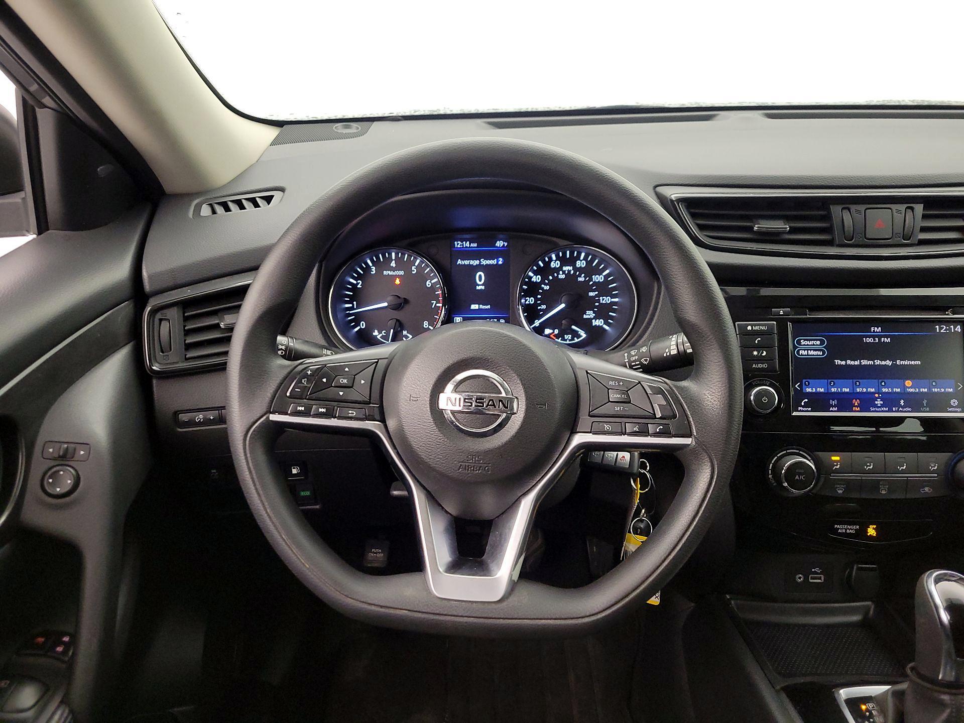 Thumbnail: 2018 Nissan Rogue - 10