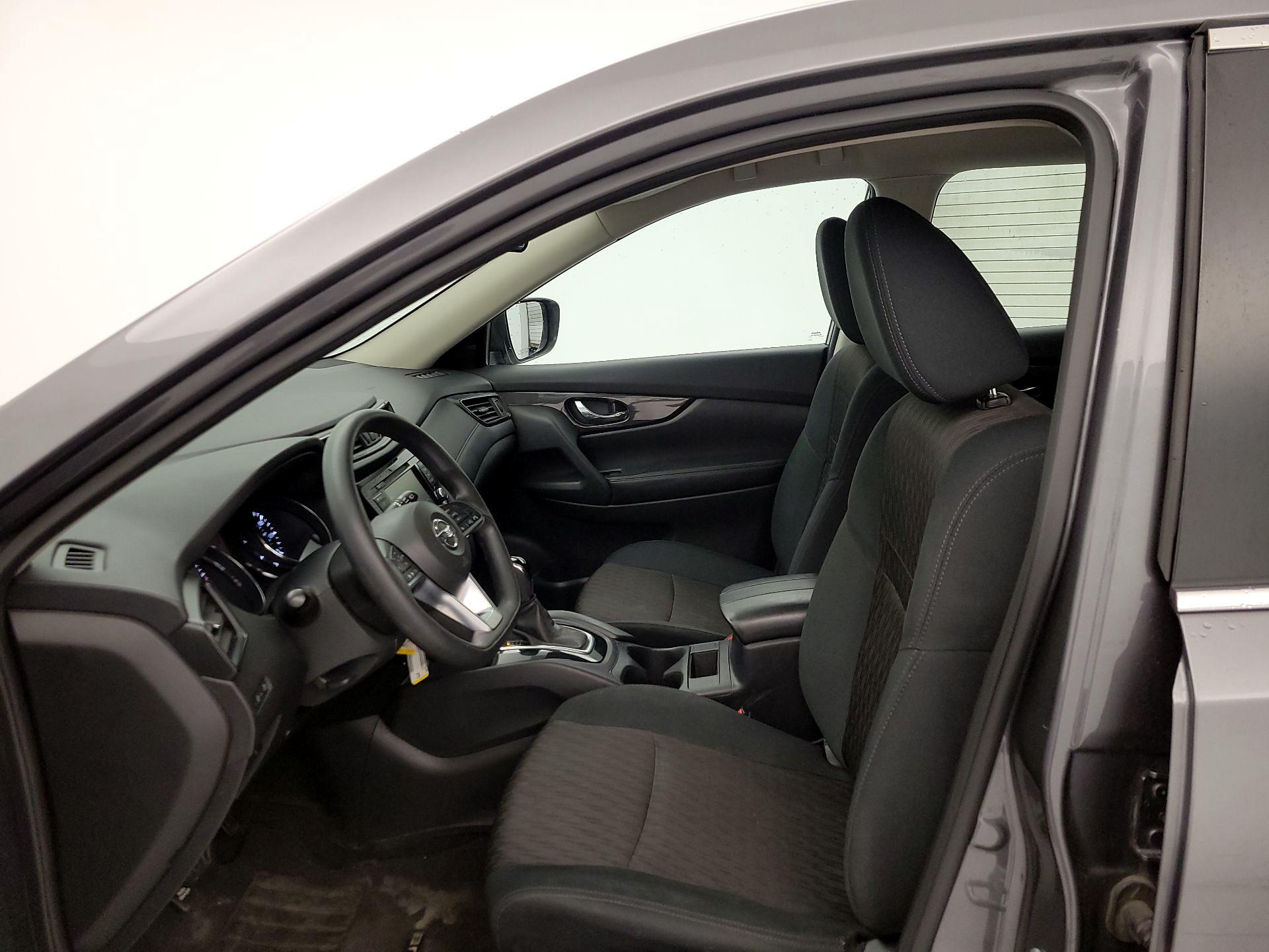 Thumbnail: 2018 Nissan Rogue - 11