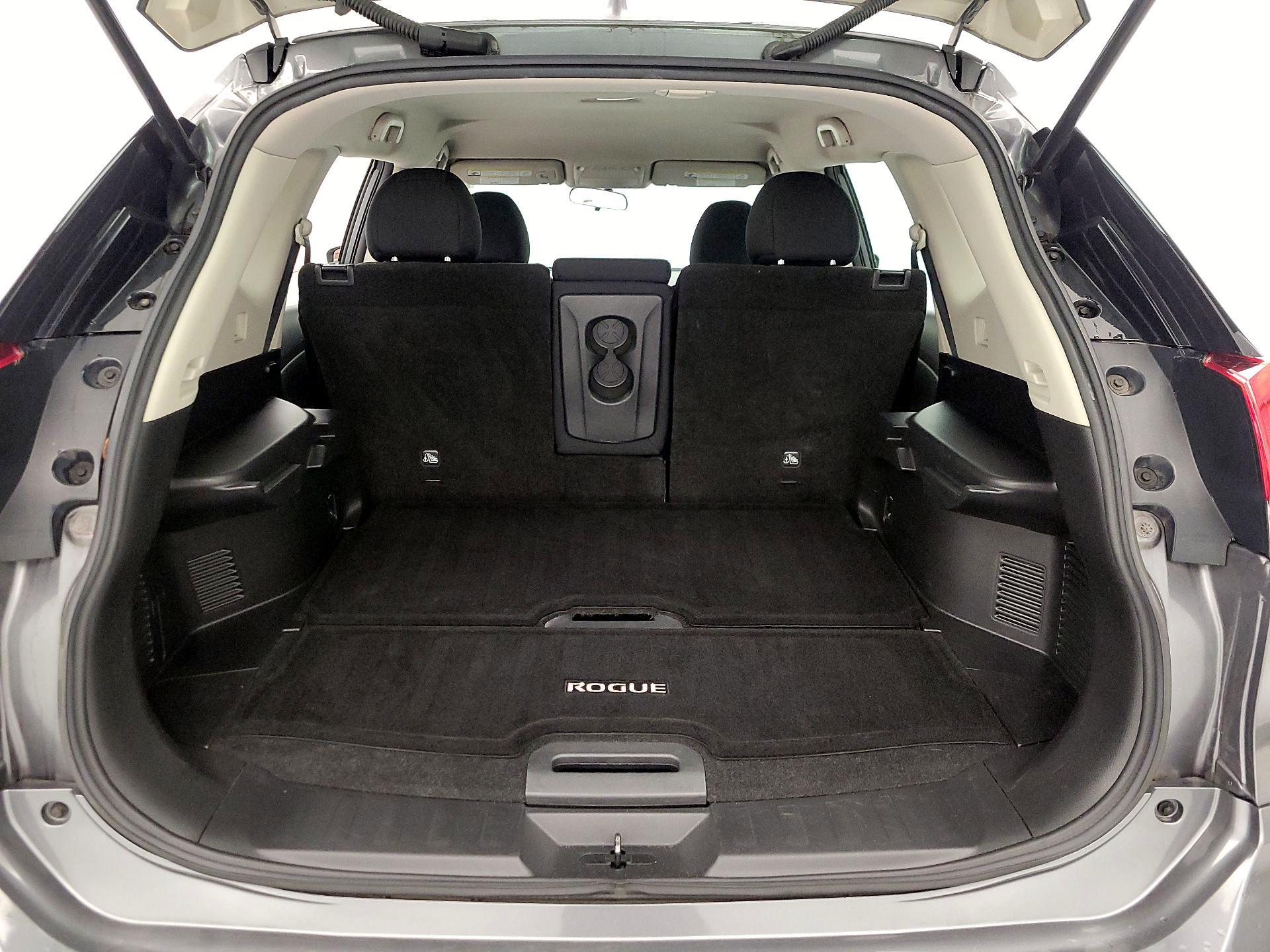 Thumbnail: 2018 Nissan Rogue - 20