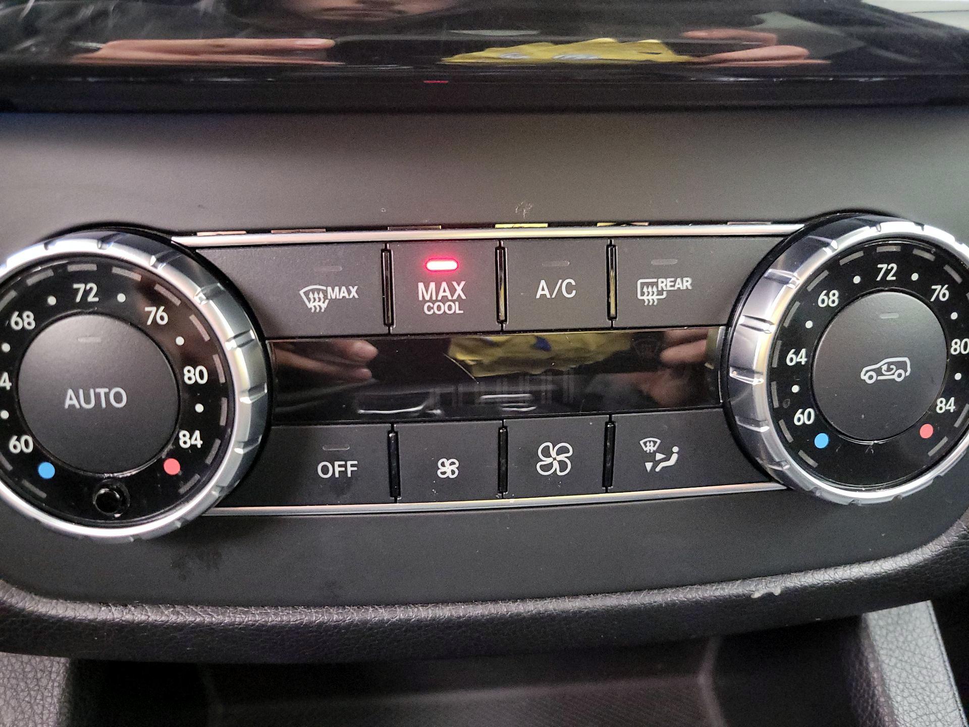 Thumbnail: 2019 Mercedes-Benz GLE - 17