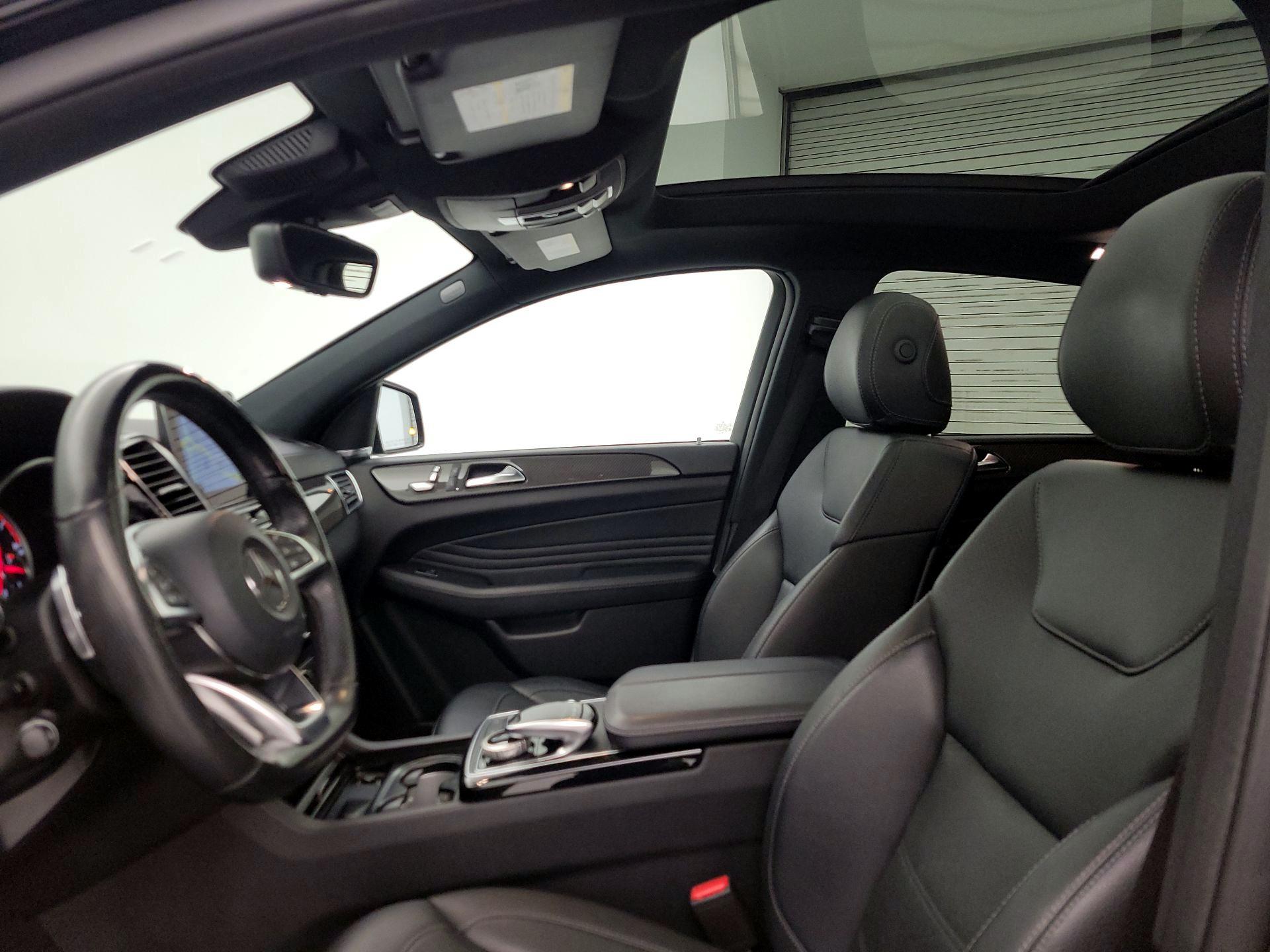 Thumbnail: 2019 Mercedes-Benz GLE - 20