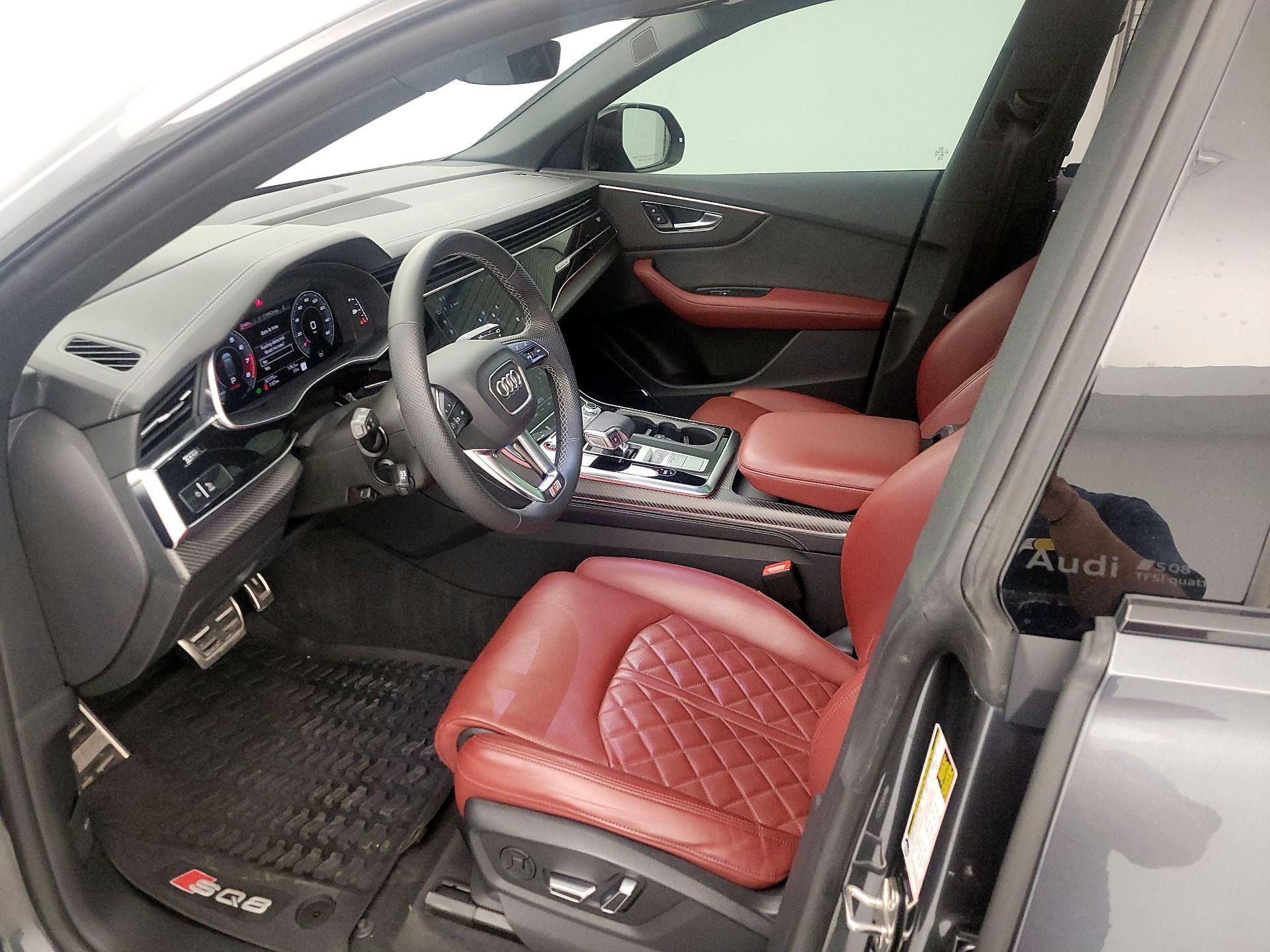 Thumbnail: 2024 Audi SQ8 - 11