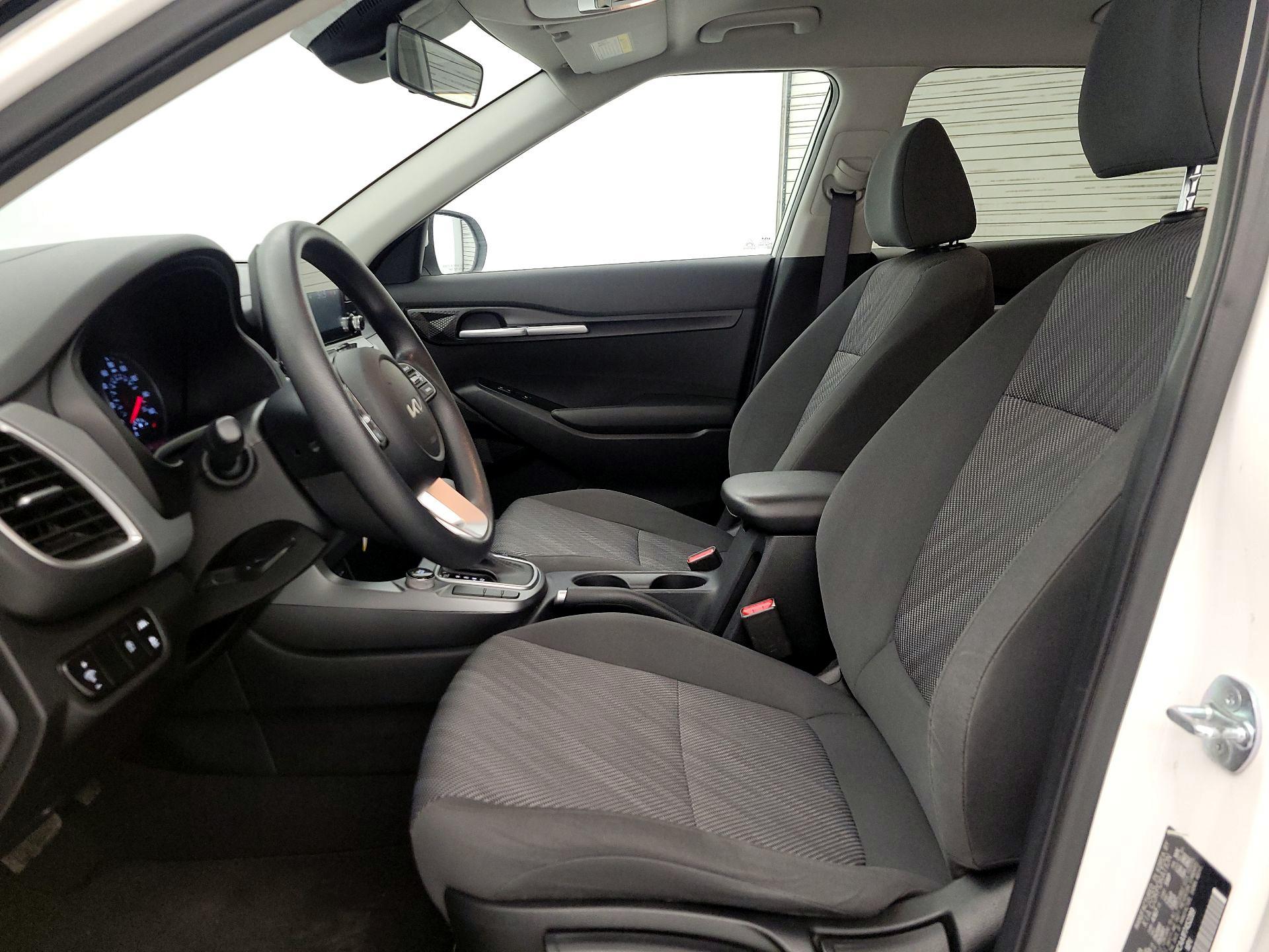 Thumbnail: 2023 Kia Seltos - 11