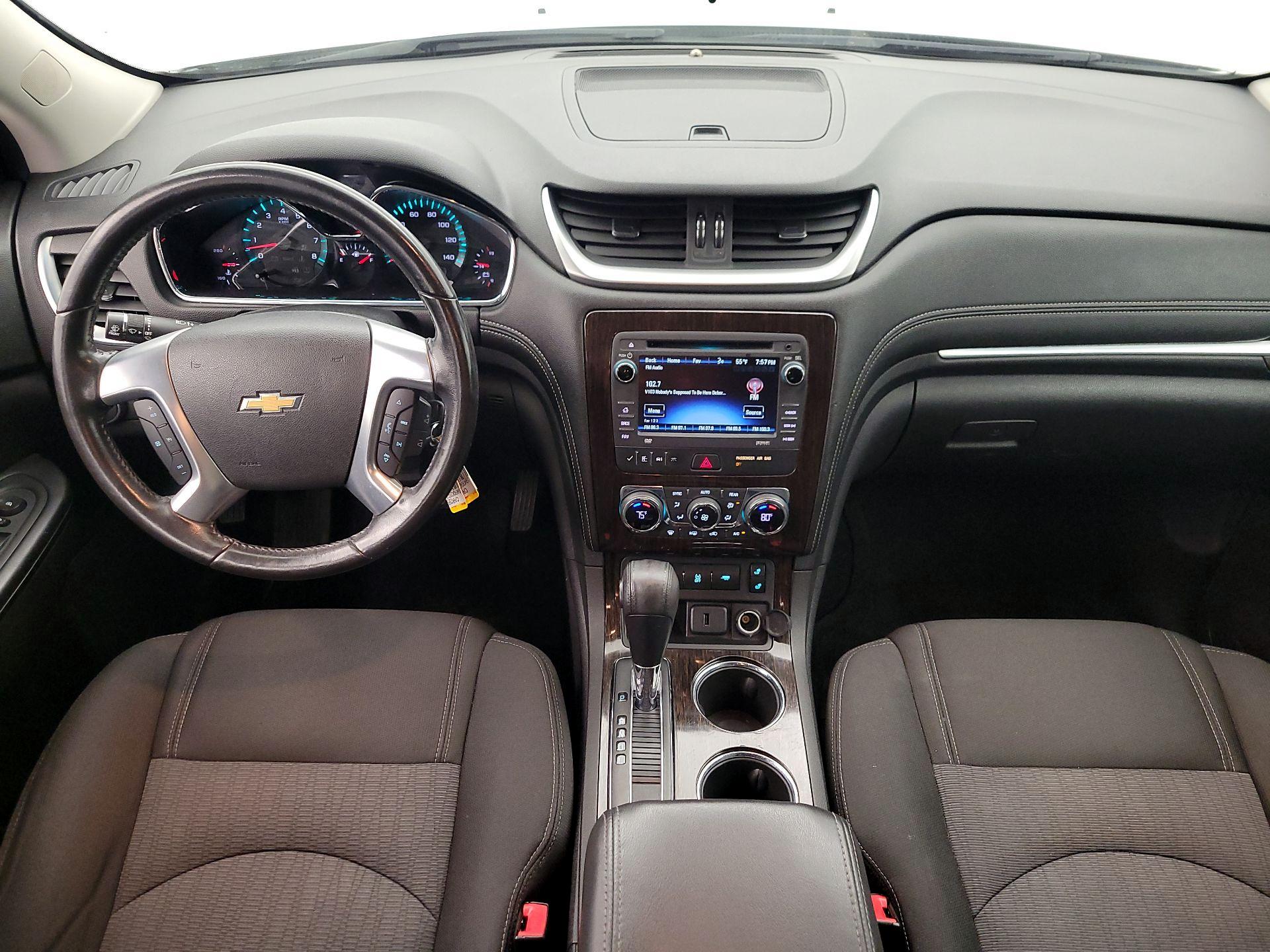 Thumbnail: 2016 Chevrolet Traverse - 9