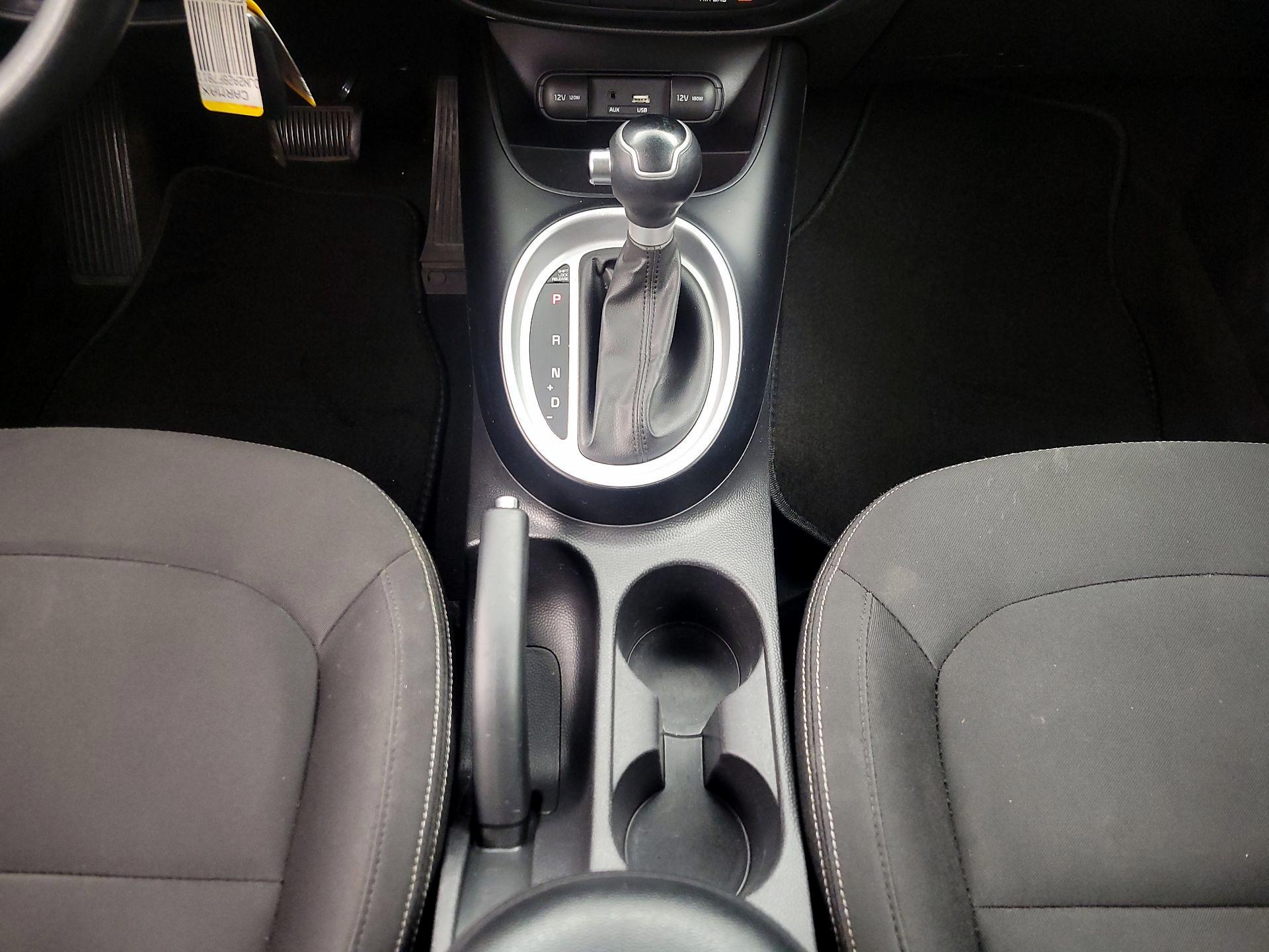 Thumbnail: 2015 Kia Soul - 16