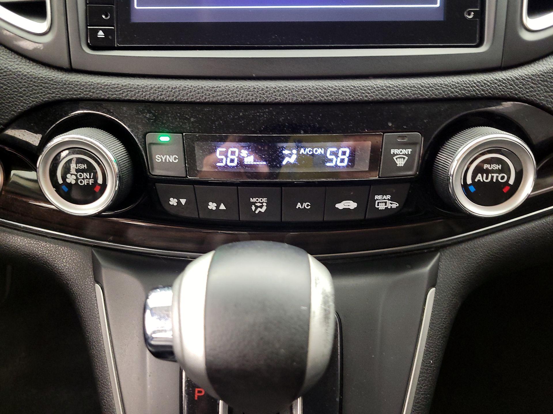 Thumbnail: 2015 Honda CR-V - 16