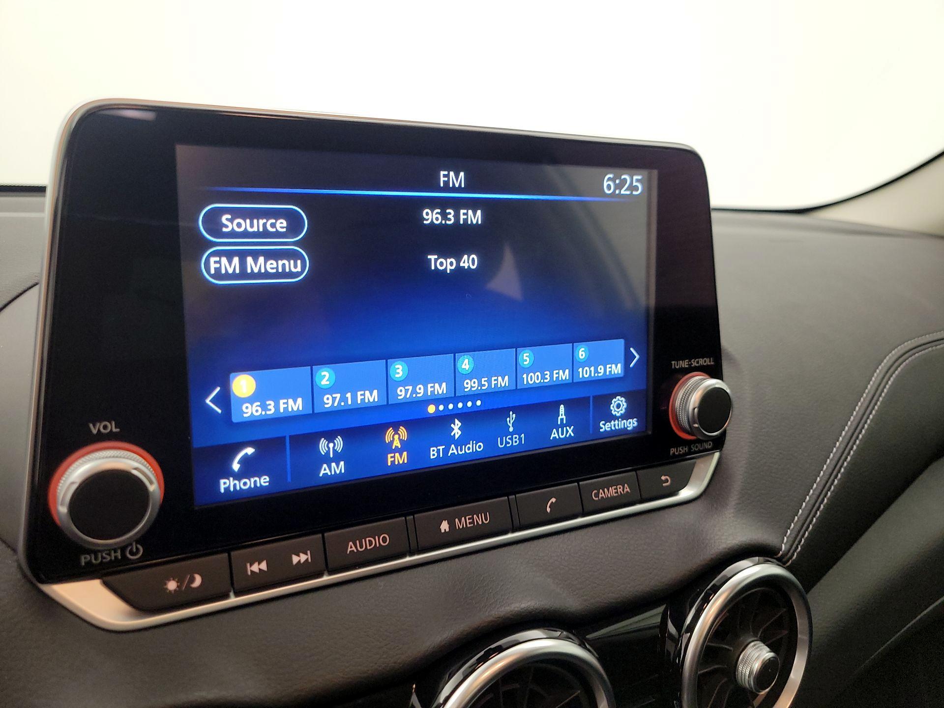 Thumbnail: 2023 Nissan Sentra - 15