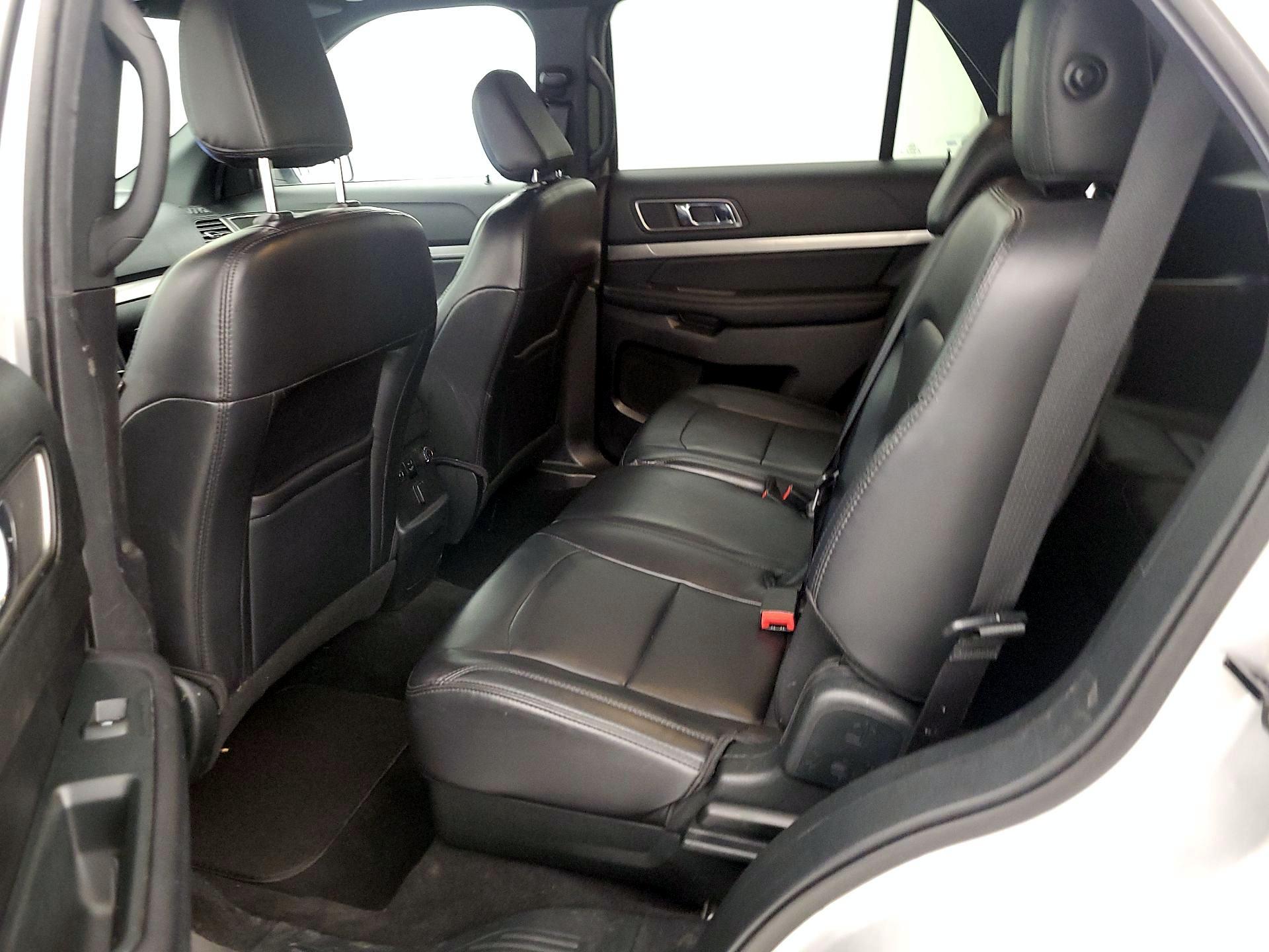 Thumbnail: 2019 Ford Explorer - 19