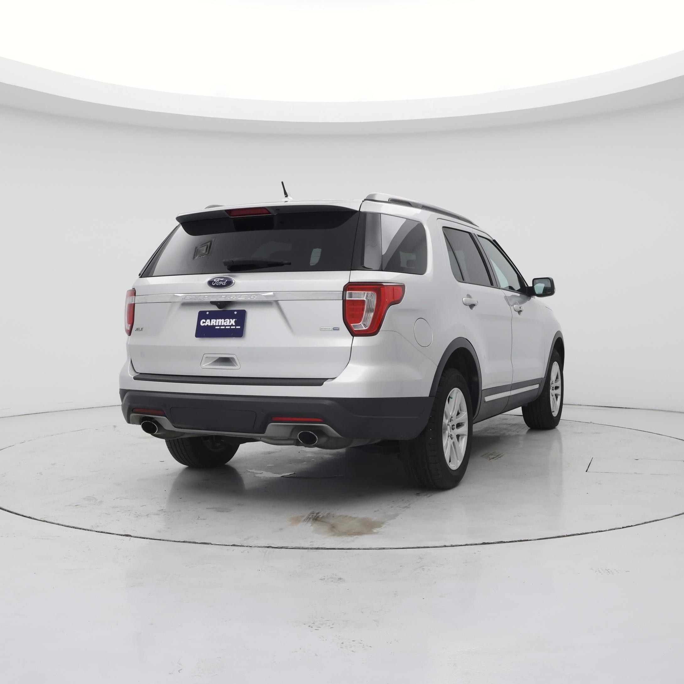 Thumbnail: 2019 Ford Explorer - 8