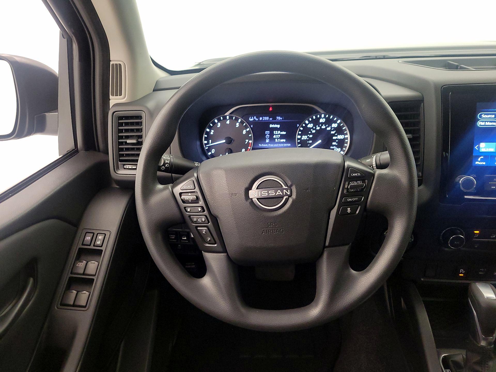 Thumbnail: 2022 Nissan Frontier - 10