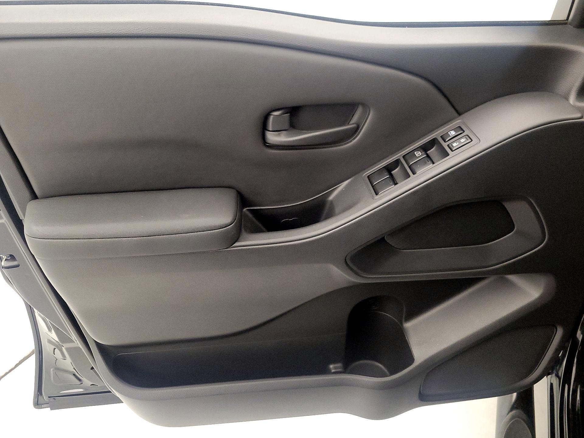 Thumbnail: 2022 Nissan Frontier - 12