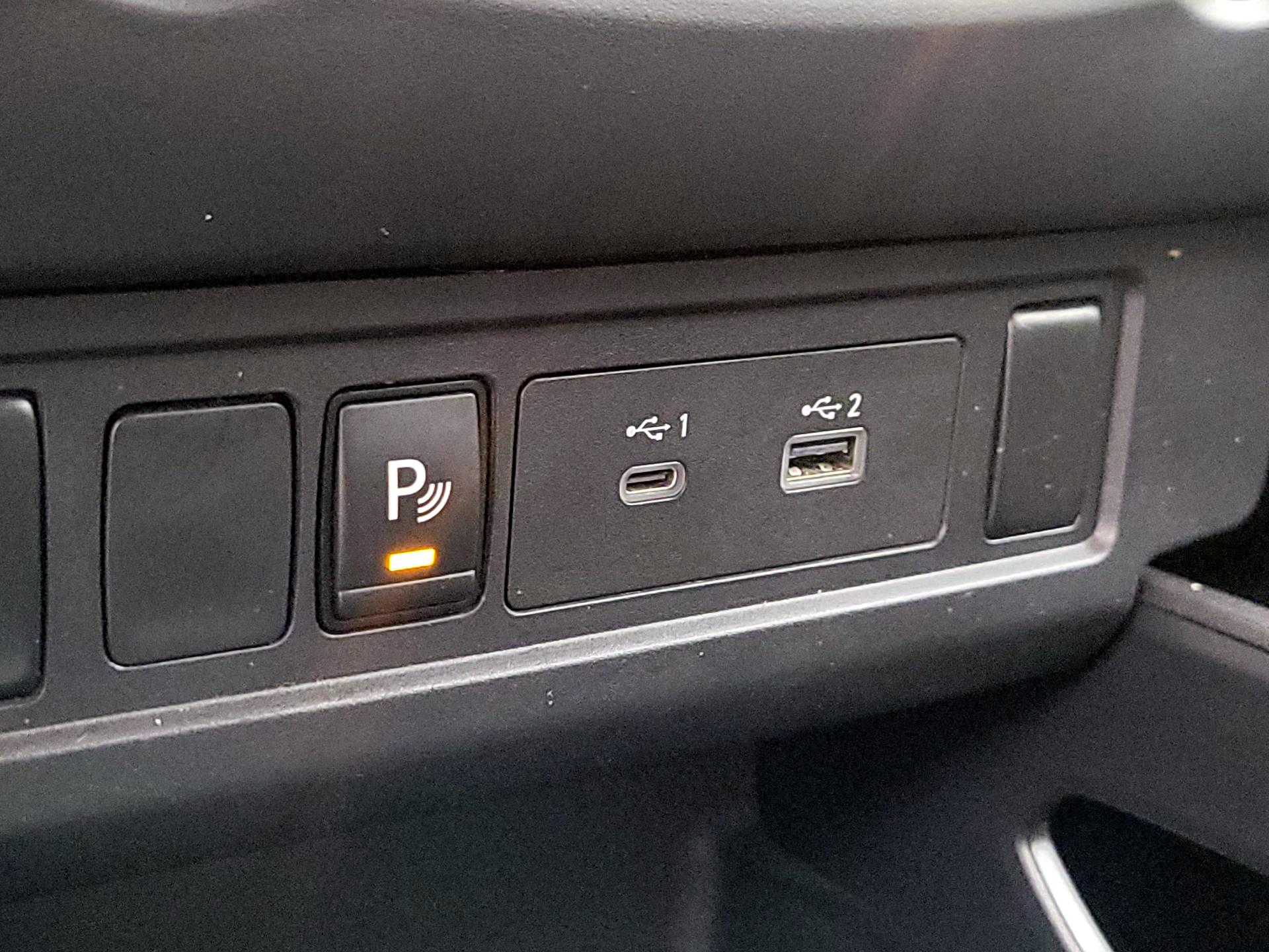 Thumbnail: 2022 Nissan Frontier - 18