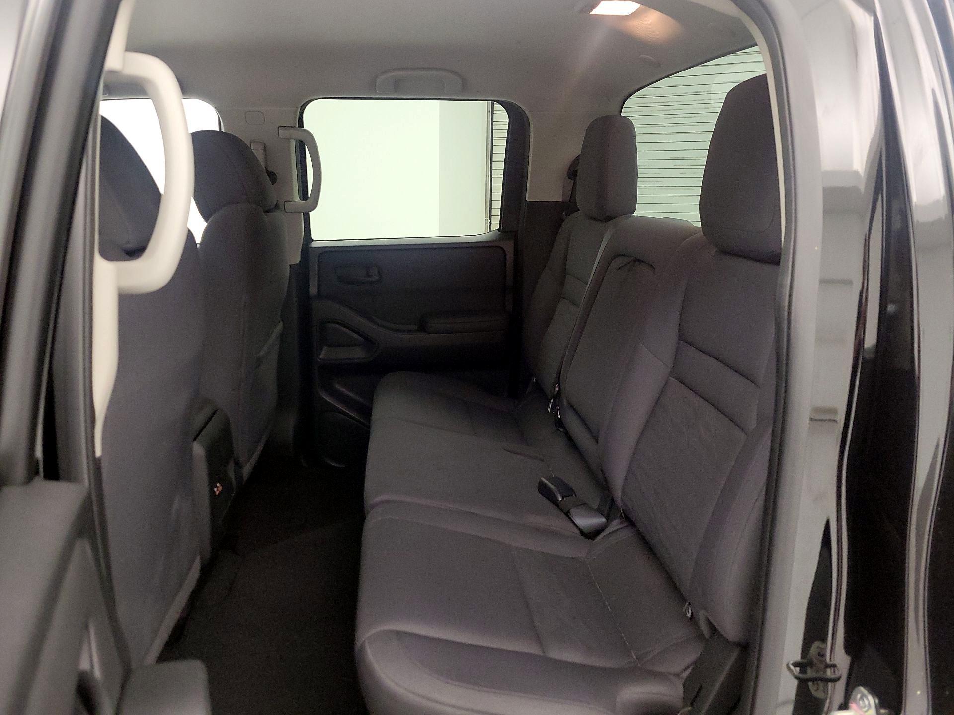 Thumbnail: 2022 Nissan Frontier - 19