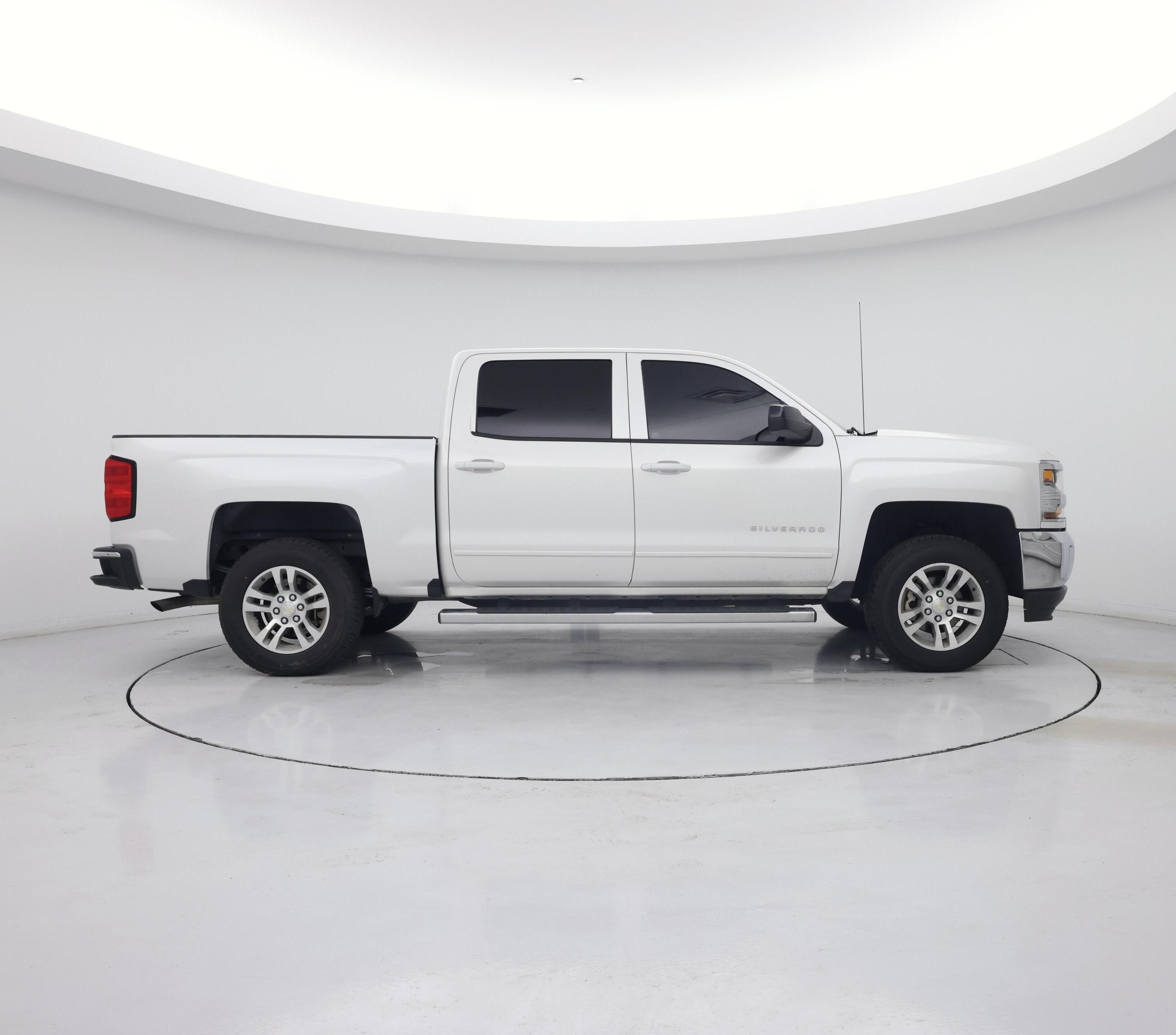 Thumbnail: 2017 Chevrolet Silverado 1500 - 7