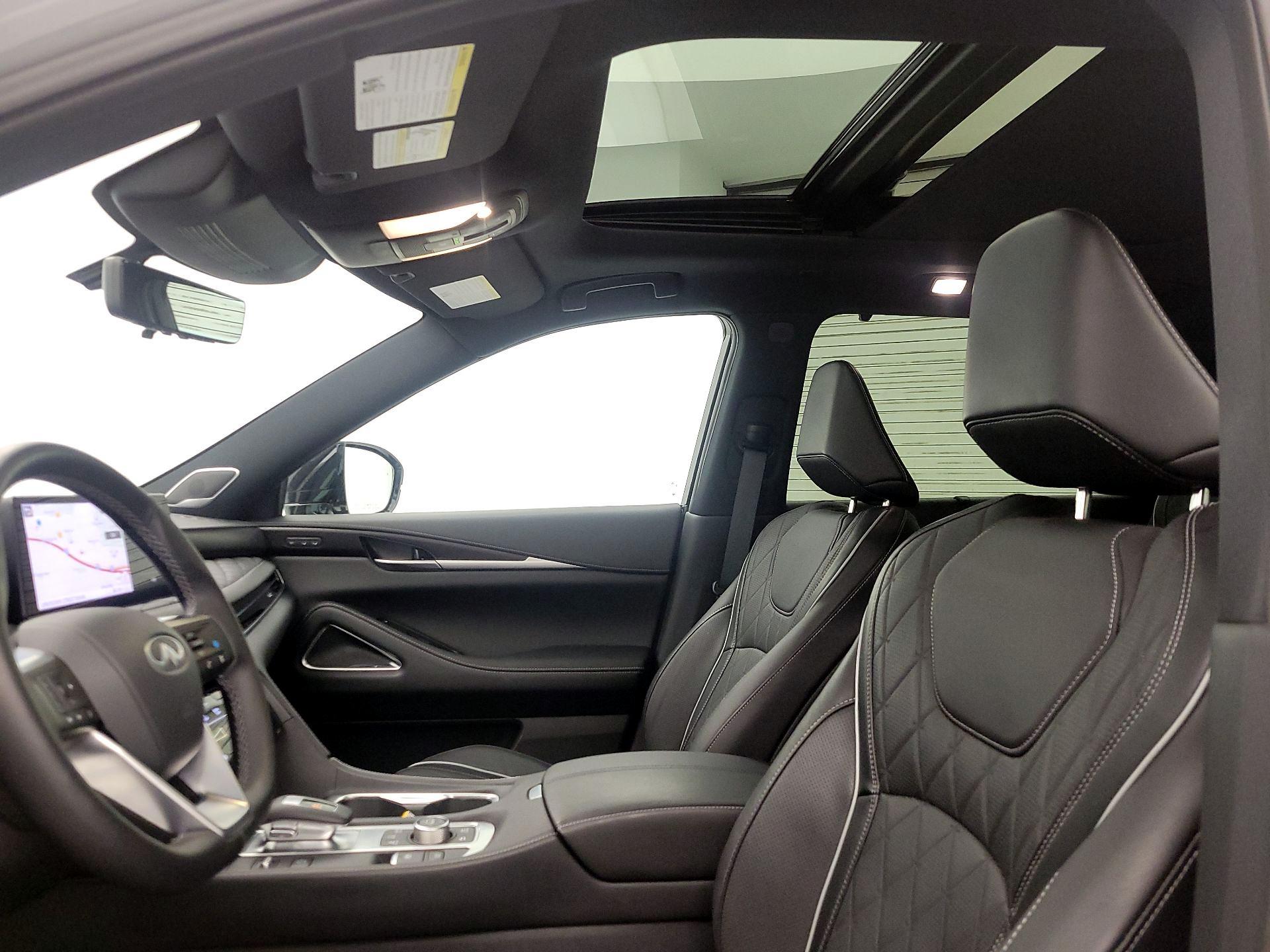 Thumbnail: 2025 INFINITI QX60 - 20