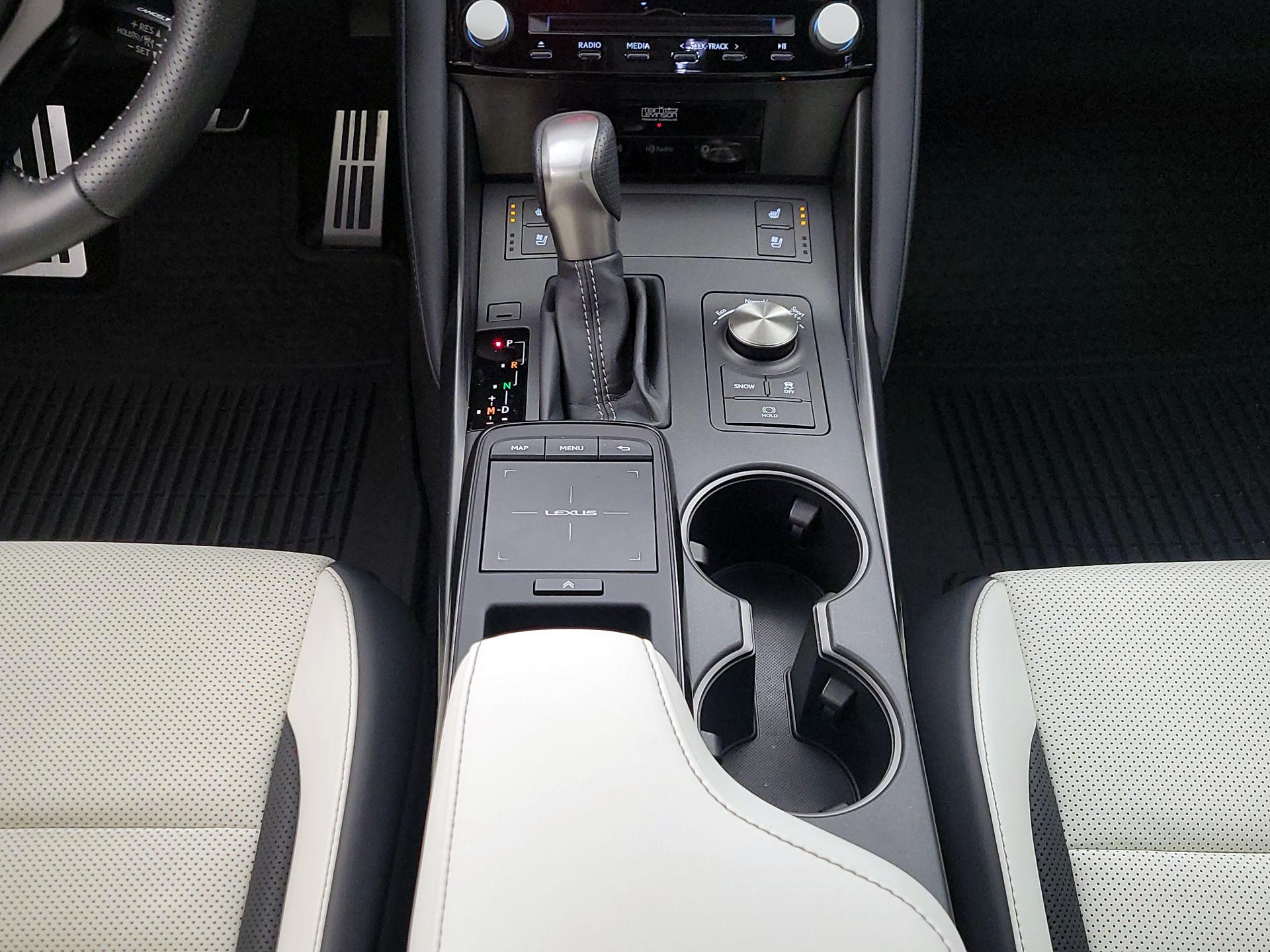 Thumbnail: 2024 Lexus IS - 18