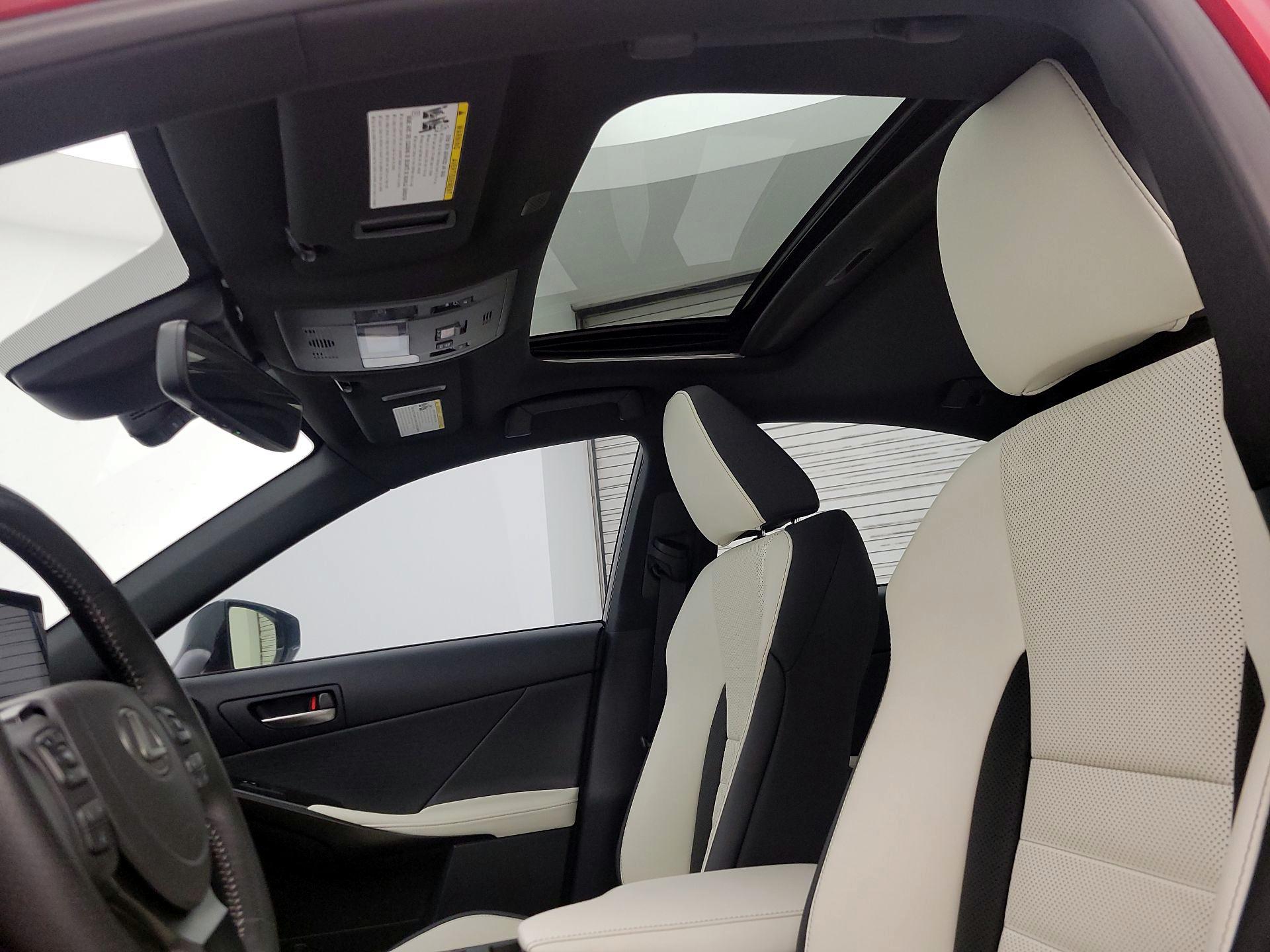 Thumbnail: 2024 Lexus IS - 20