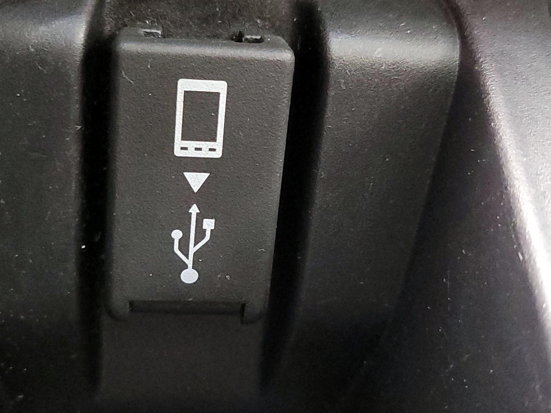 Thumbnail: 2021 Acura RDX - 18