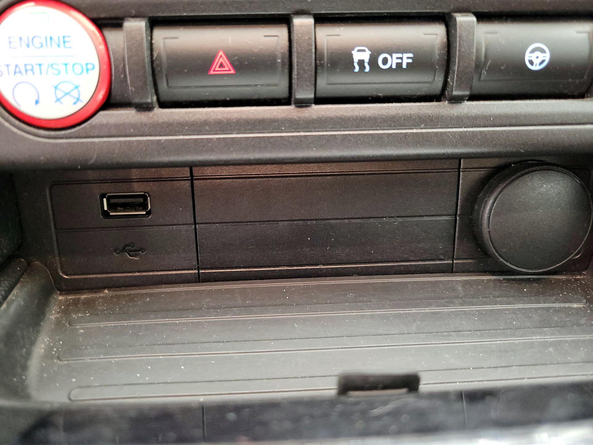 Thumbnail: 2017 Ford Mustang - 18