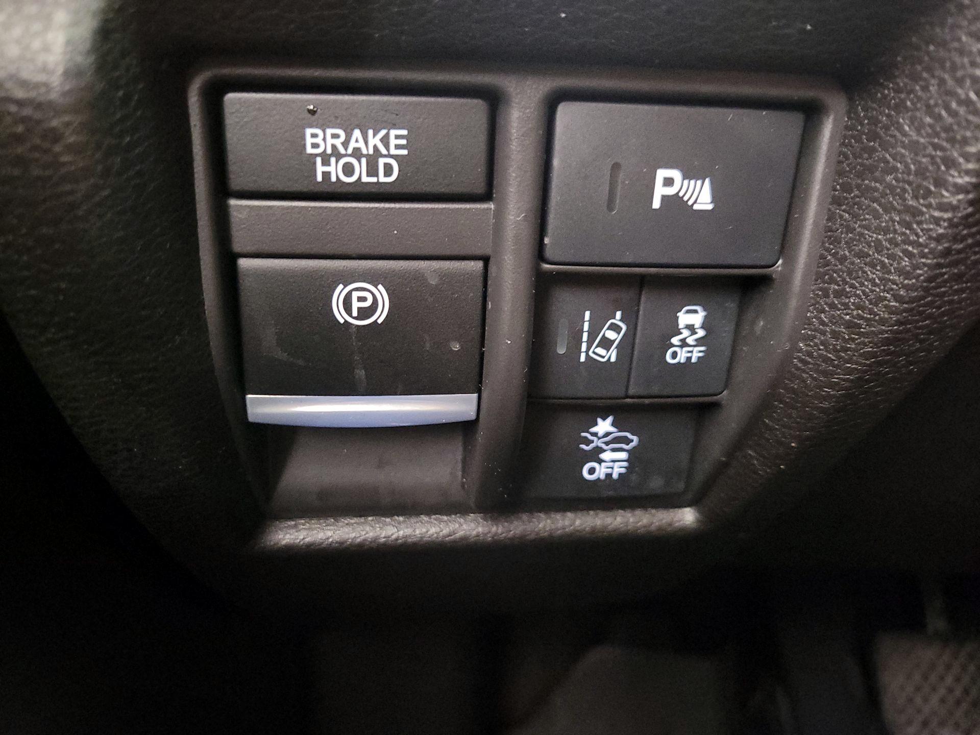 Thumbnail: 2019 Acura MDX - 13