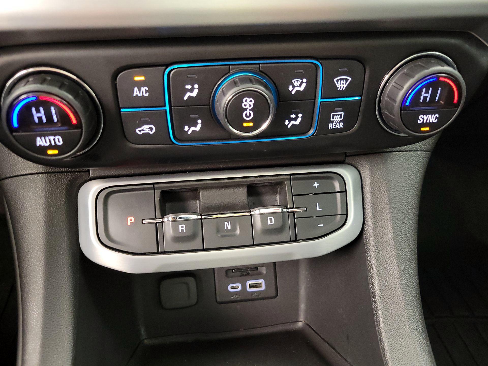 Thumbnail: 2021 GMC Acadia - 16