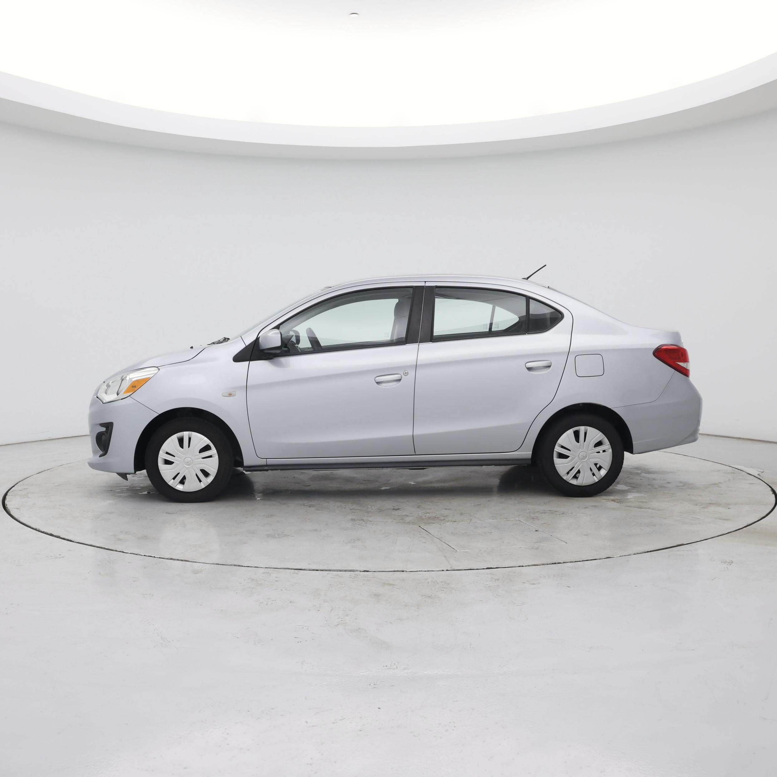 Thumbnail: 2020 Mitsubishi Mirage G4 - 3