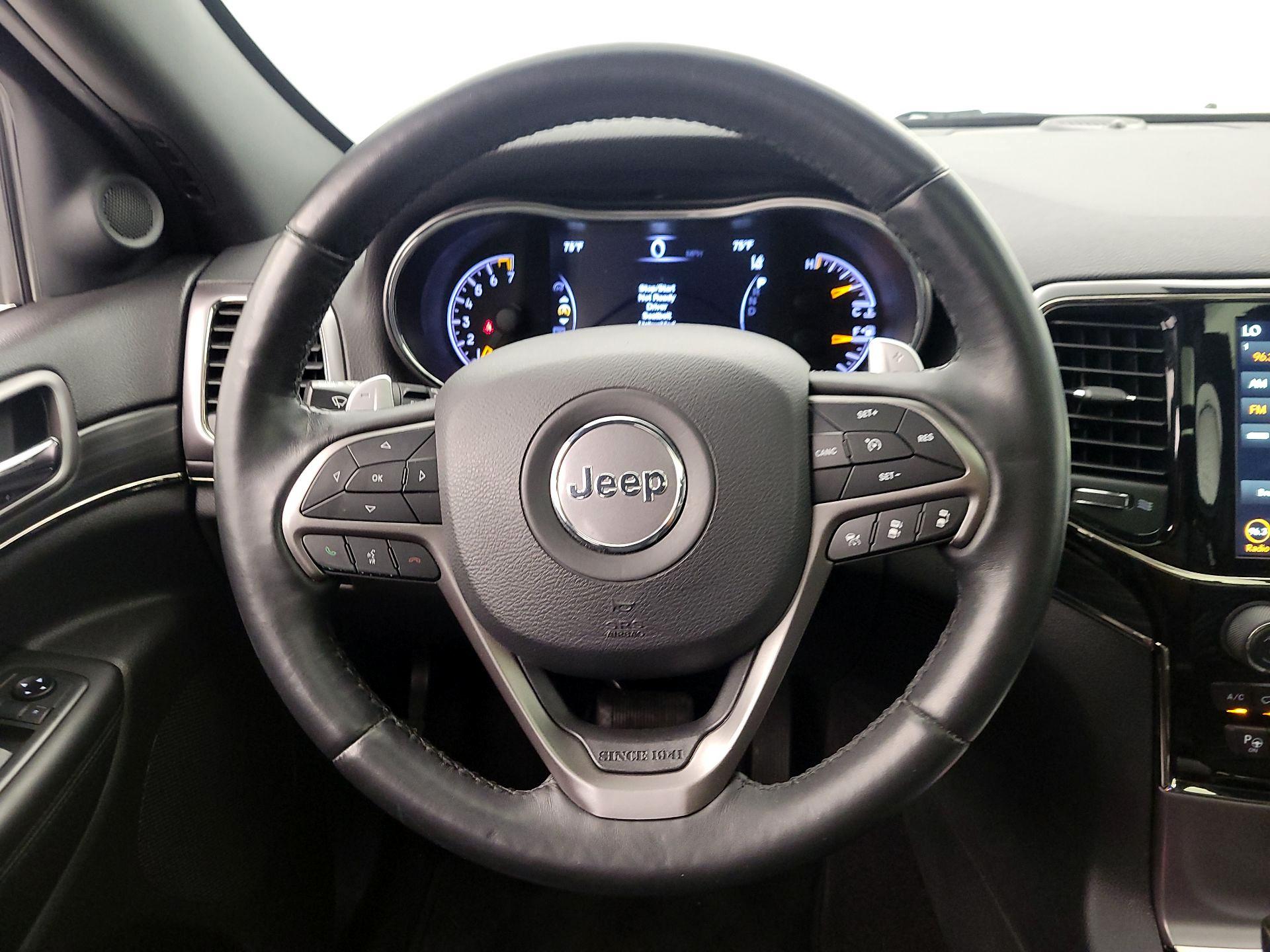 Thumbnail: 2019 Jeep Grand Cherokee - 10