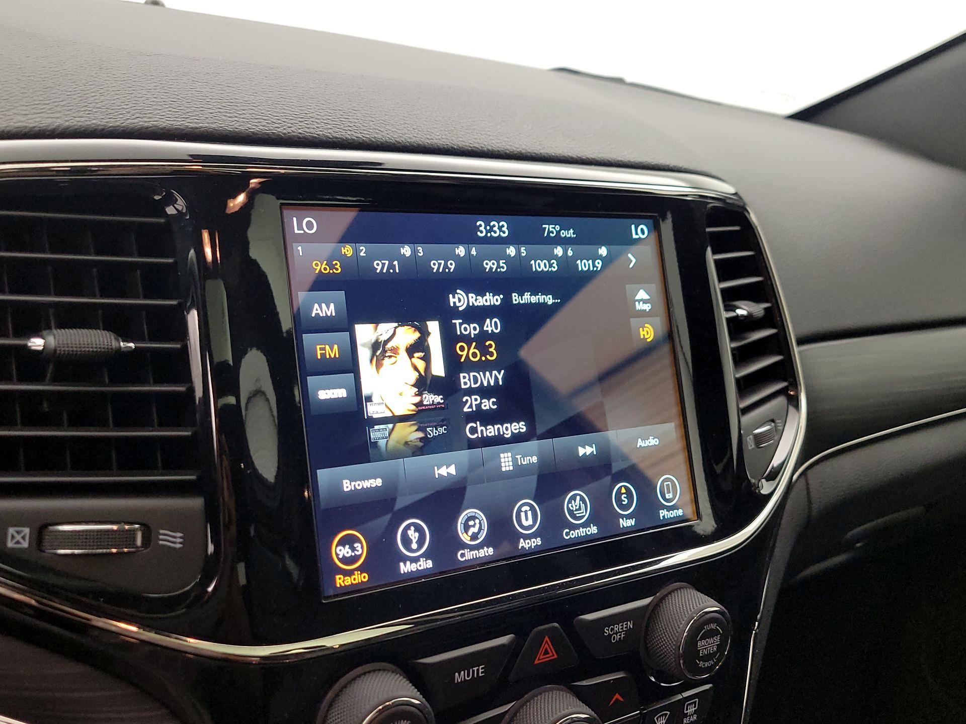 Thumbnail: 2019 Jeep Grand Cherokee - 15