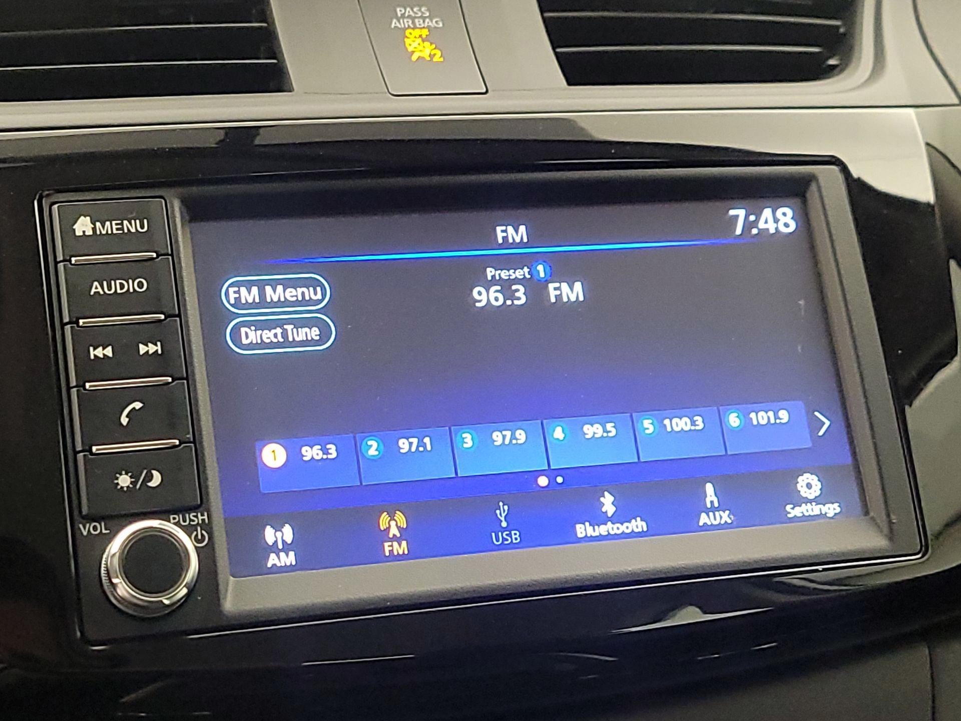 Thumbnail: 2019 Nissan Sentra - 15