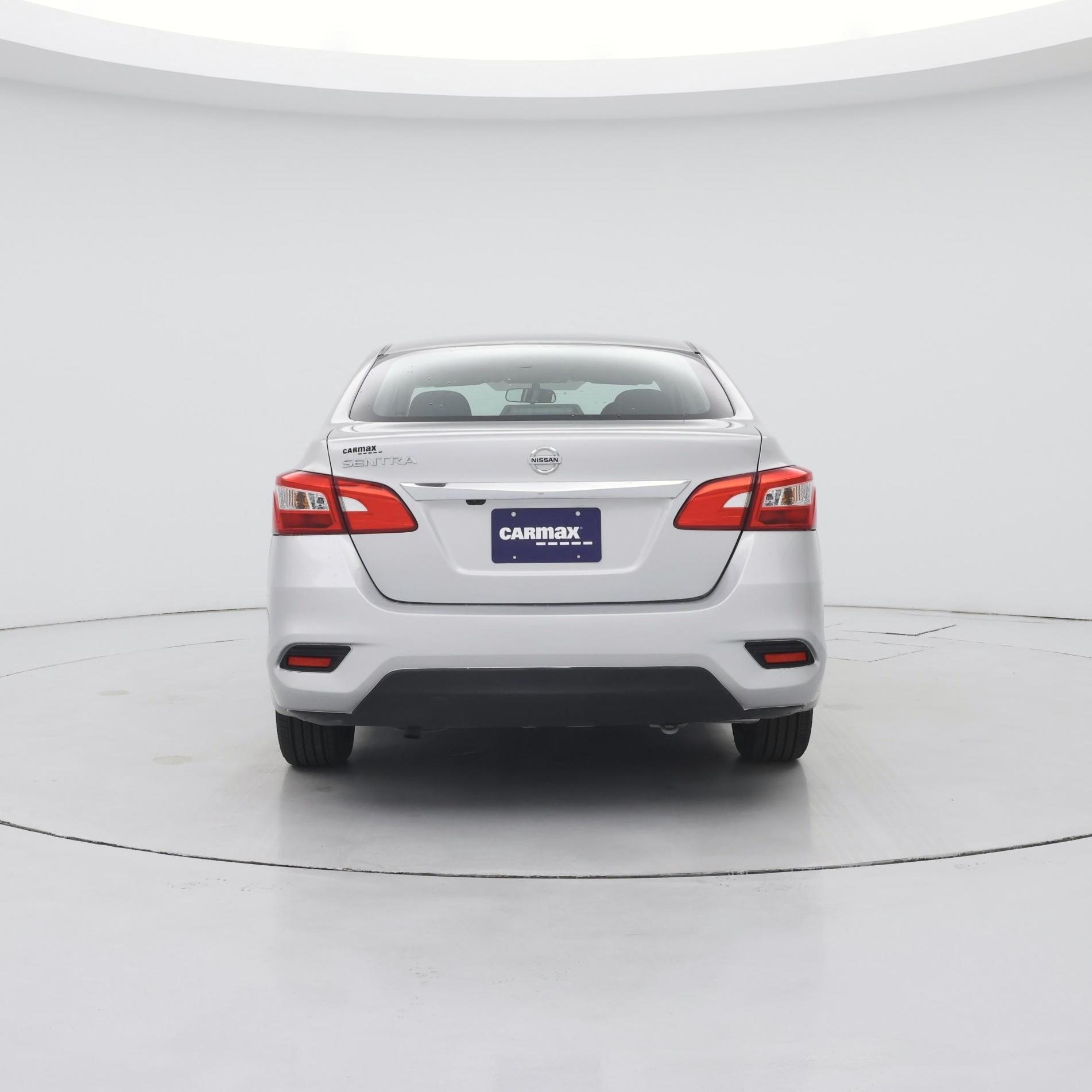 Thumbnail: 2019 Nissan Sentra - 6