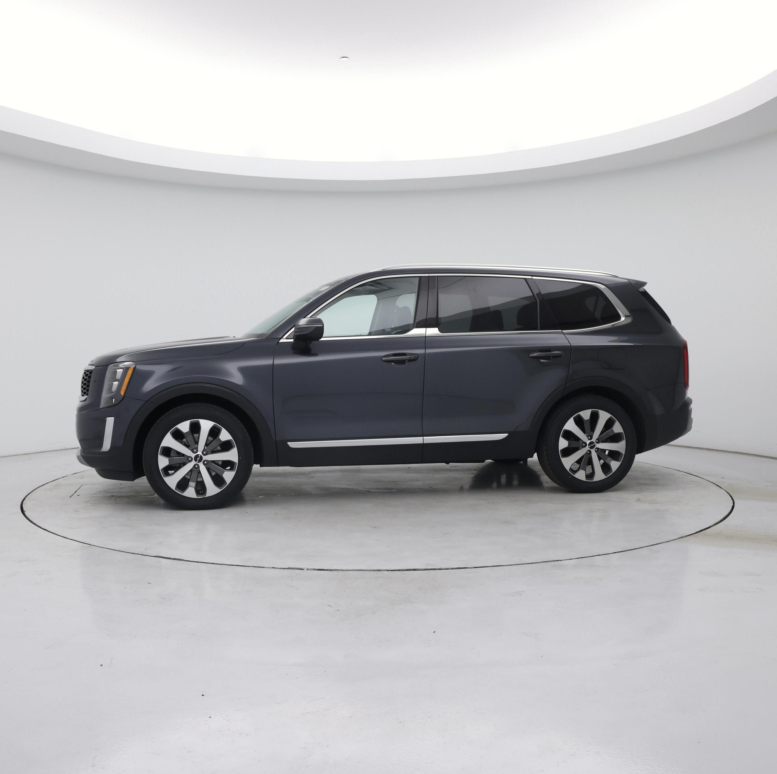 Thumbnail: 2022 Kia Telluride - 3