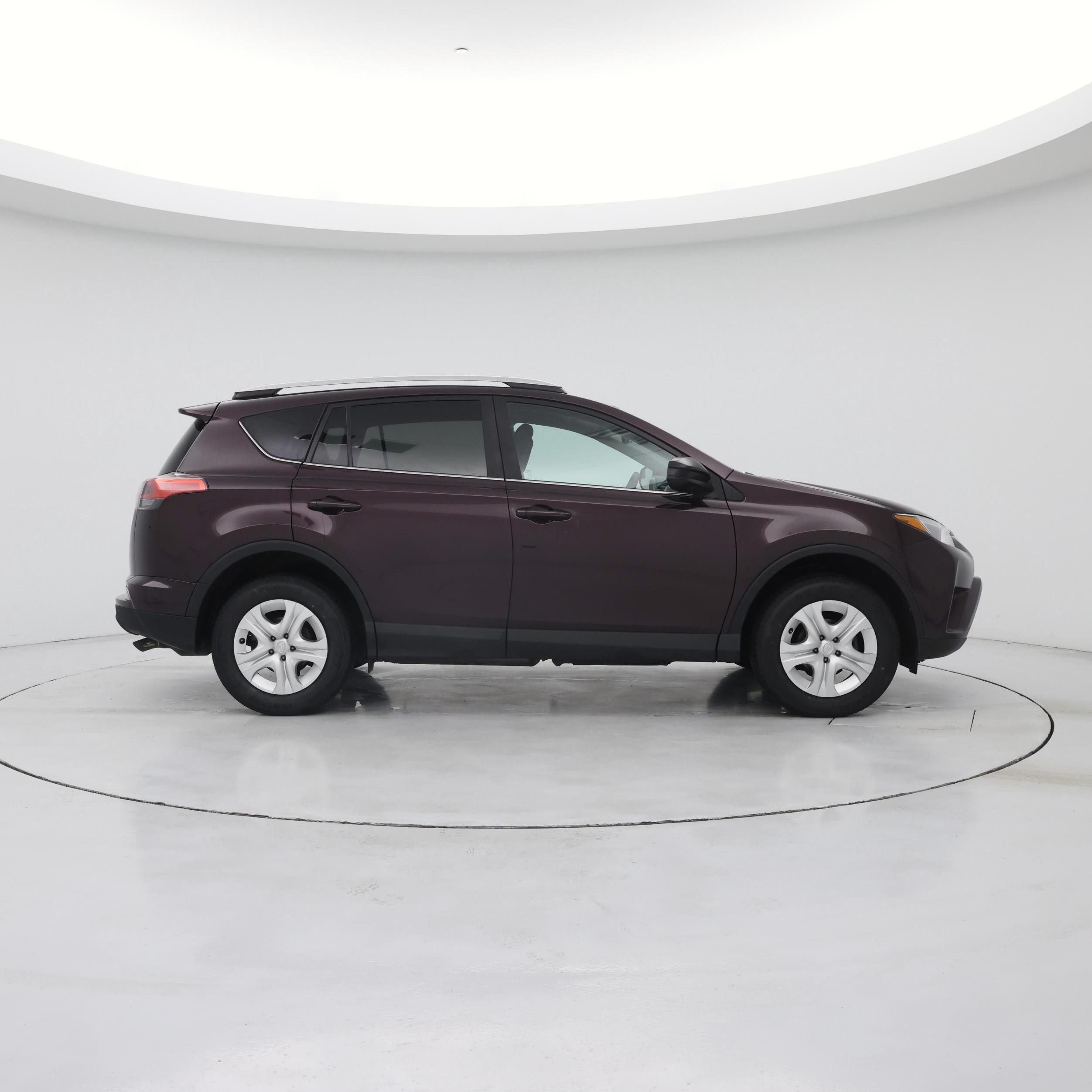 Thumbnail: 2016 Toyota RAV4 - 7