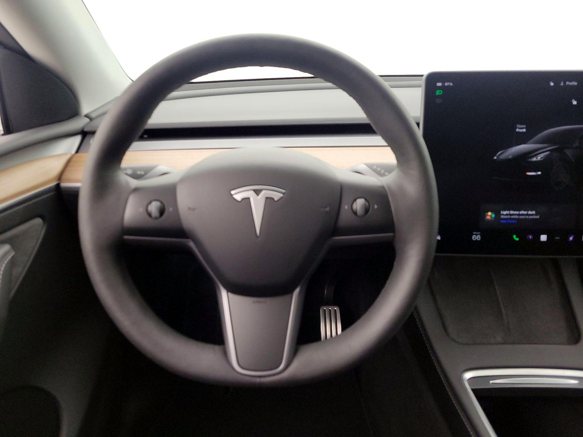 Thumbnail: 2022 Tesla Model Y - 10
