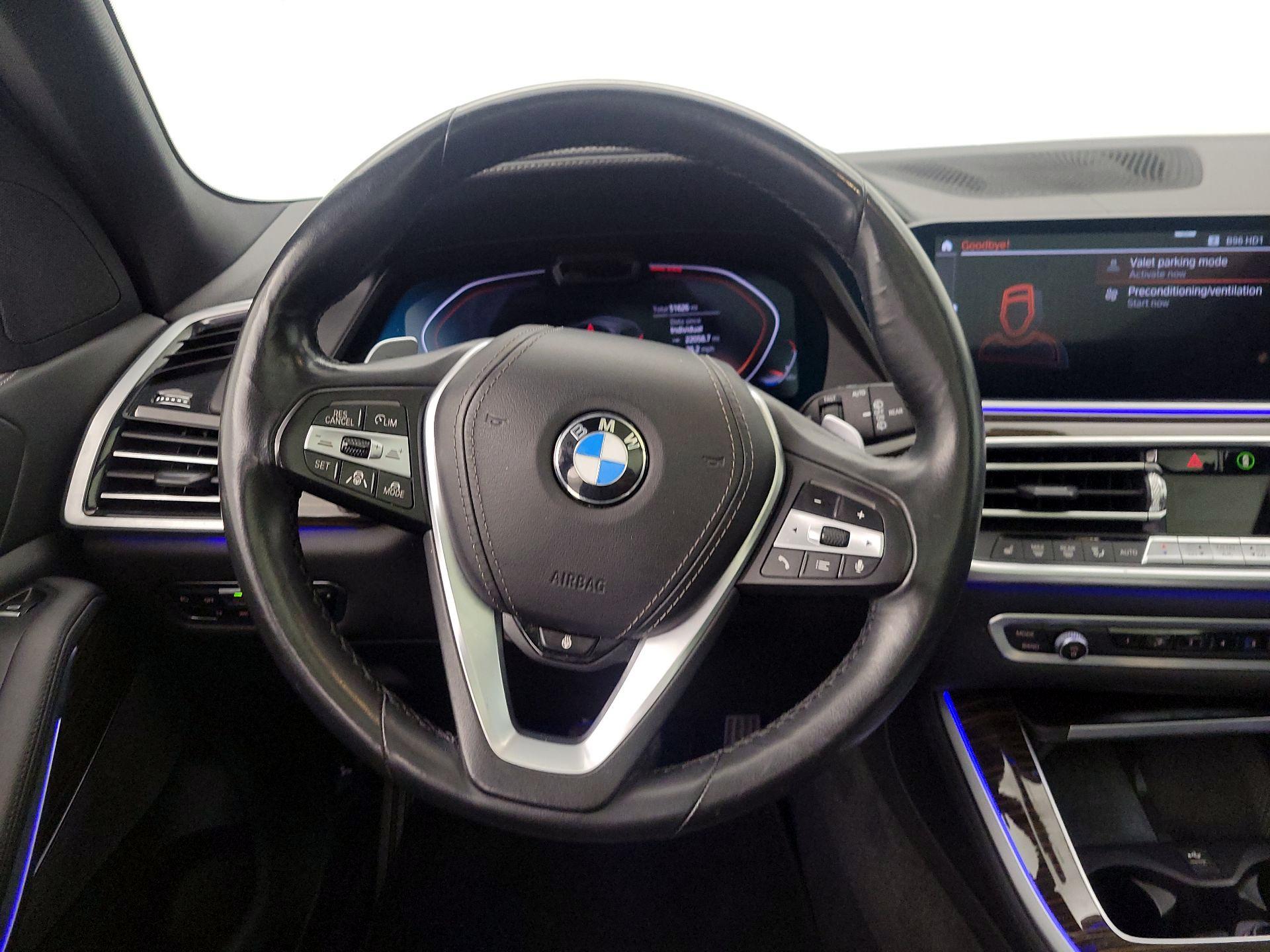 Thumbnail: 2020 BMW X5 - 10