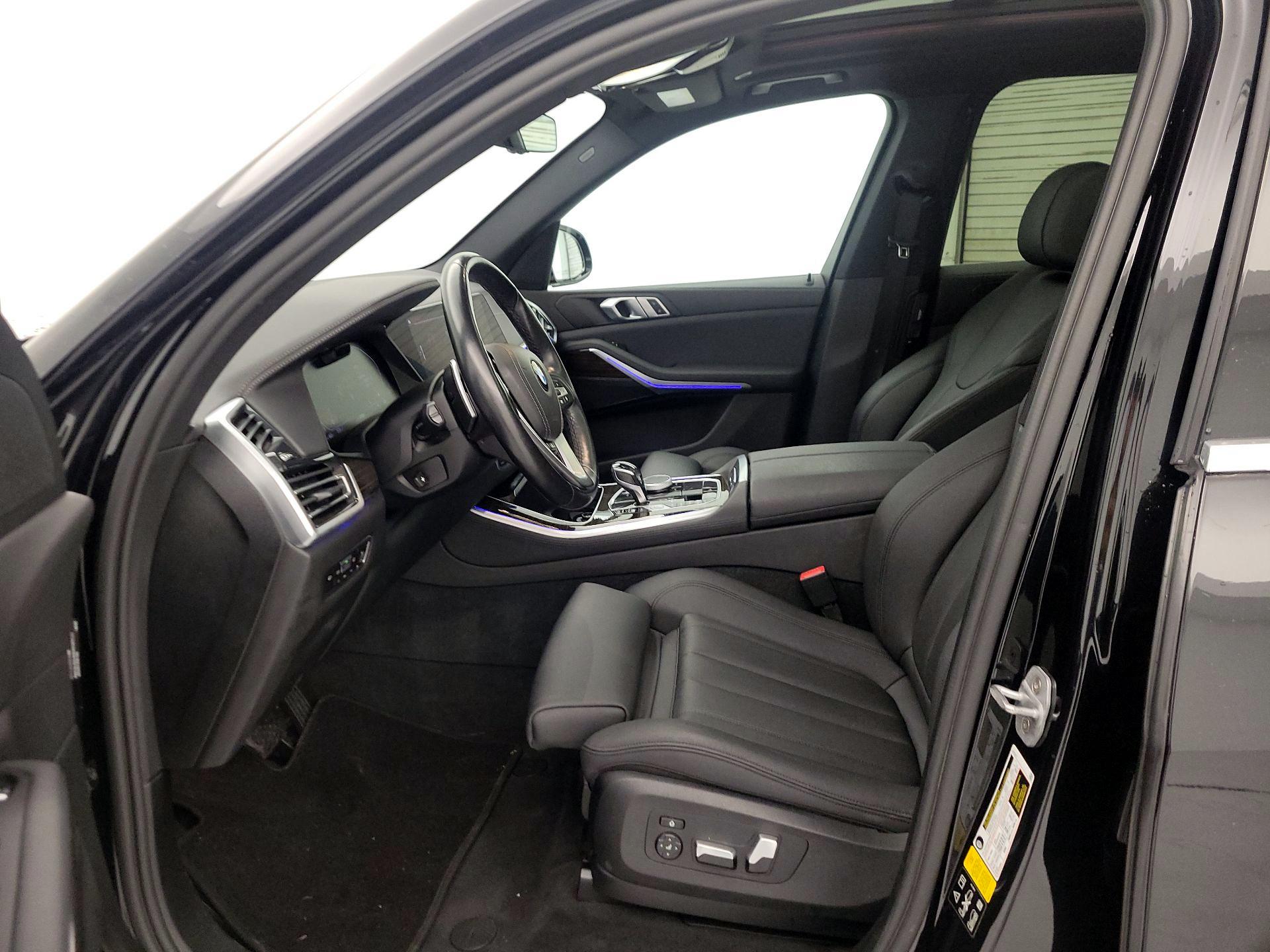 Thumbnail: 2020 BMW X5 - 11