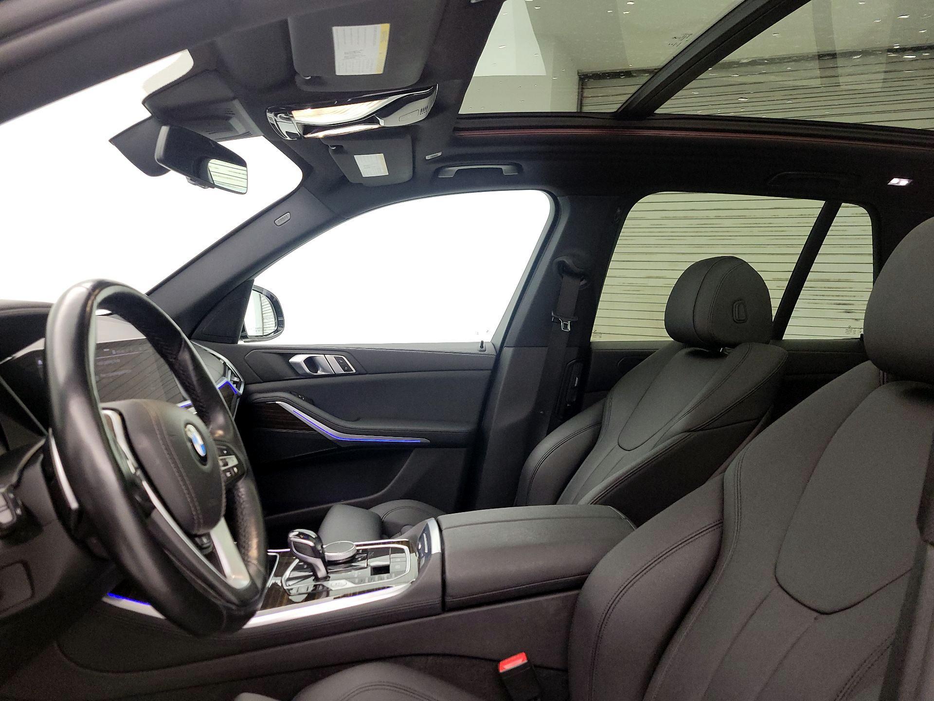 Thumbnail: 2020 BMW X5 - 19