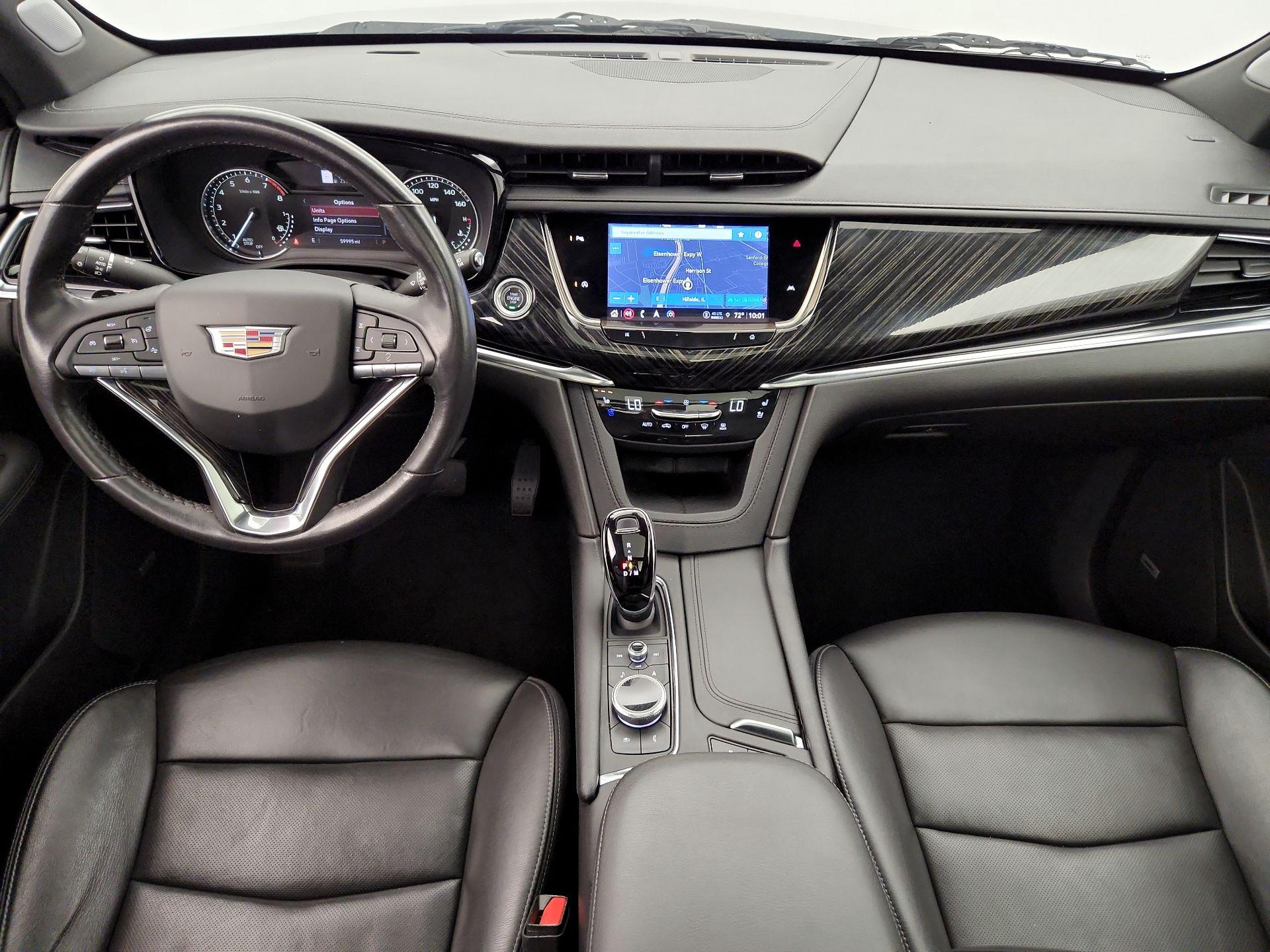 Thumbnail: 2023 Cadillac XT6 - 9